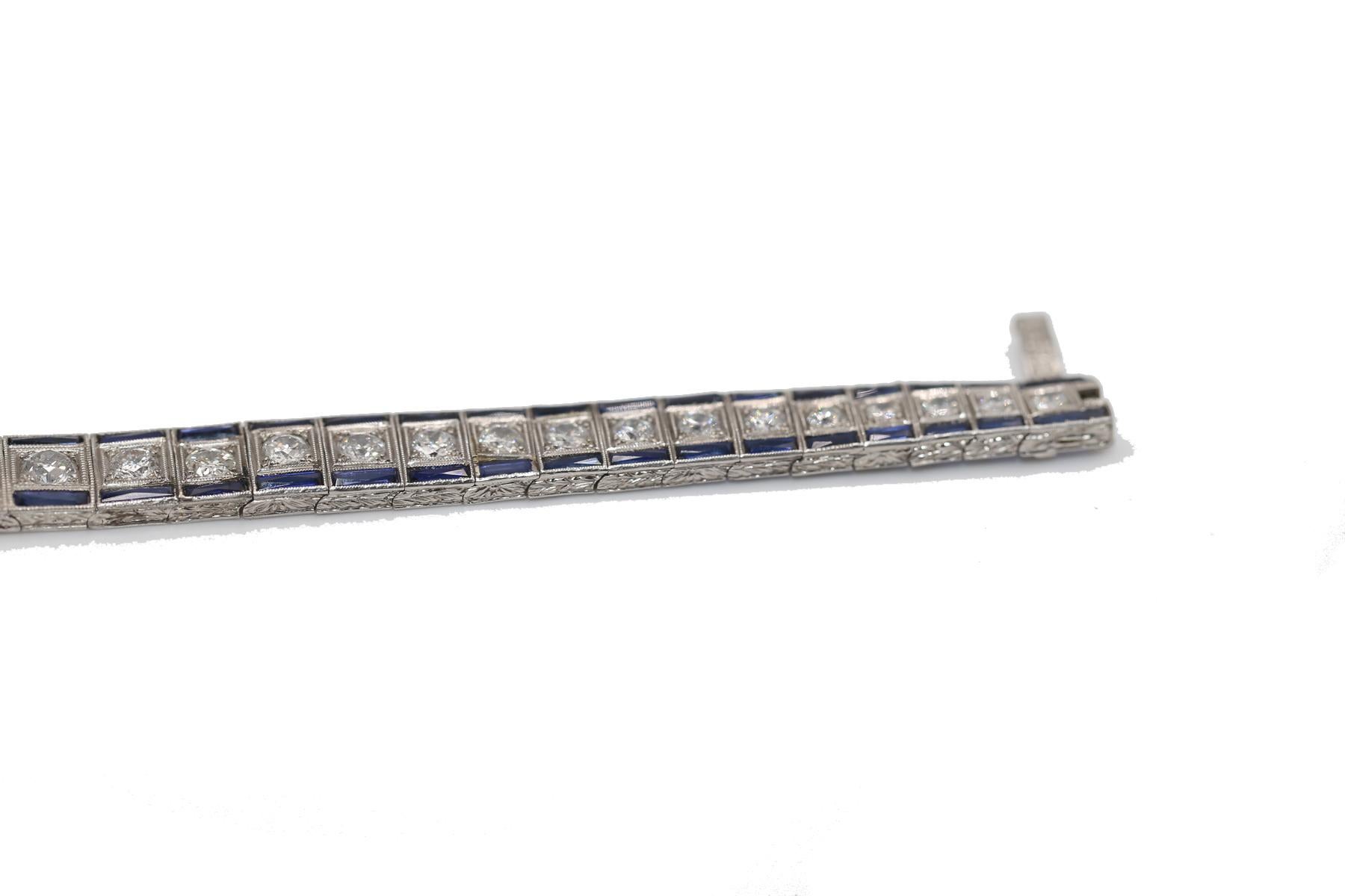 7.5 C Diamonds Sapphires Platinum Tennis Bracelet, 1920 In Good Condition For Sale In Herzelia, Tel Aviv