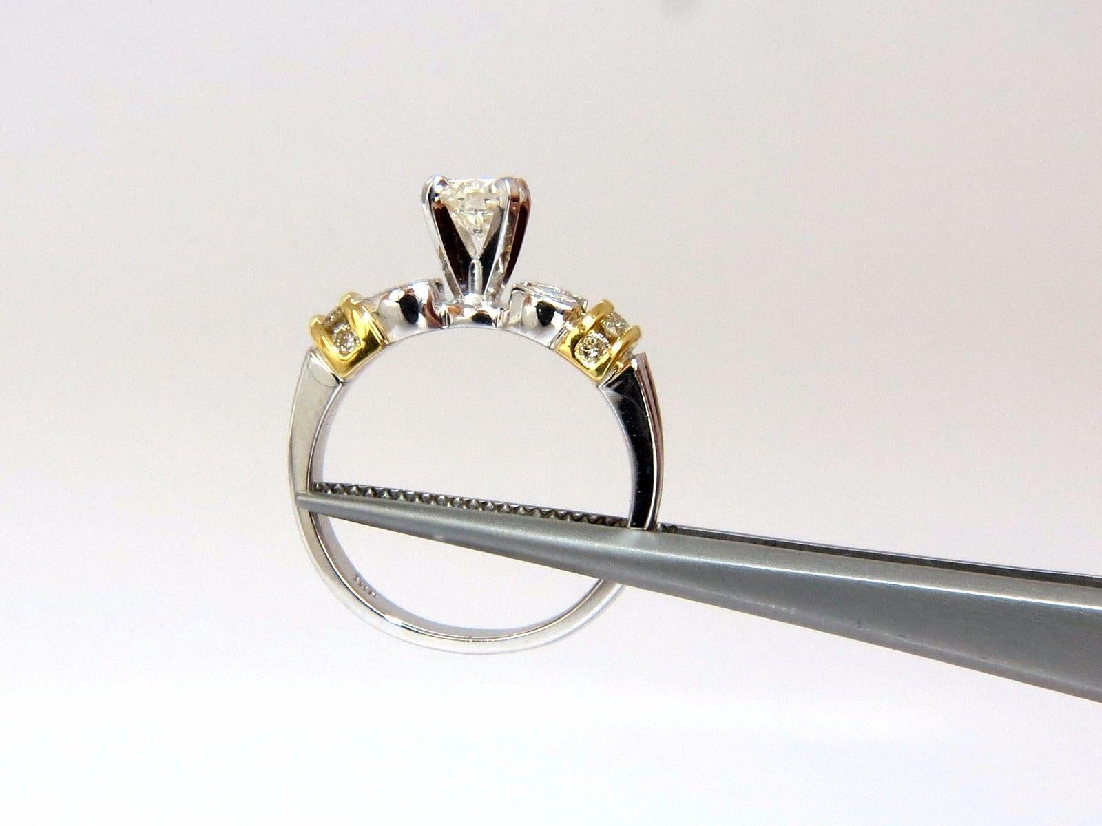 Round Cut .75 Carat Classic Traditional Diamond Ring 14 Karat Golden Shoulders For Sale