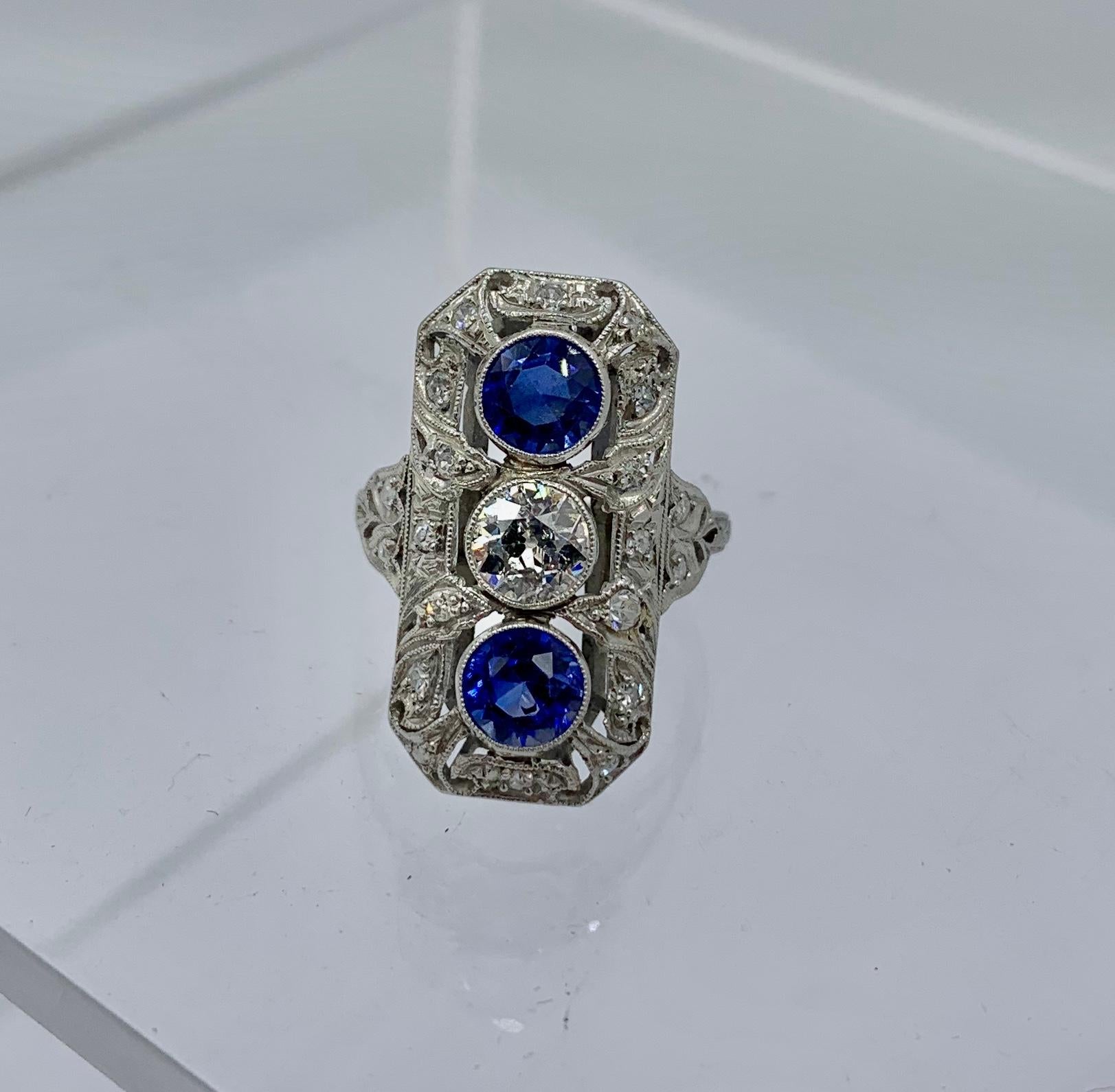 .75 Carat Diamond Sapphire Platinum Wedding Engagement Ring Art Deco Antique en vente 5
