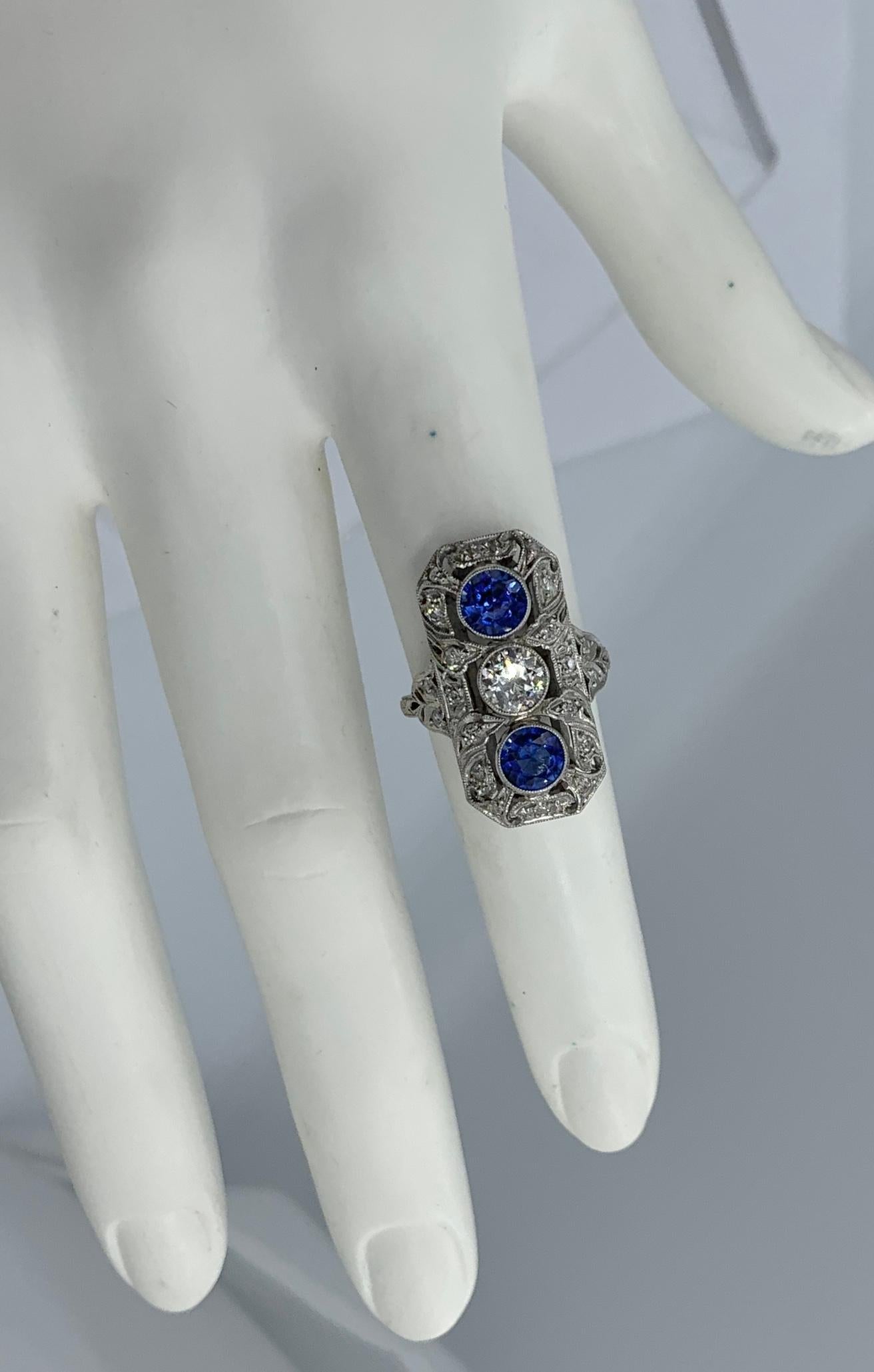 .75 Carat Diamond Sapphire Platinum Wedding Engagement Ring Art Deco Antique In Excellent Condition For Sale In New York, NY