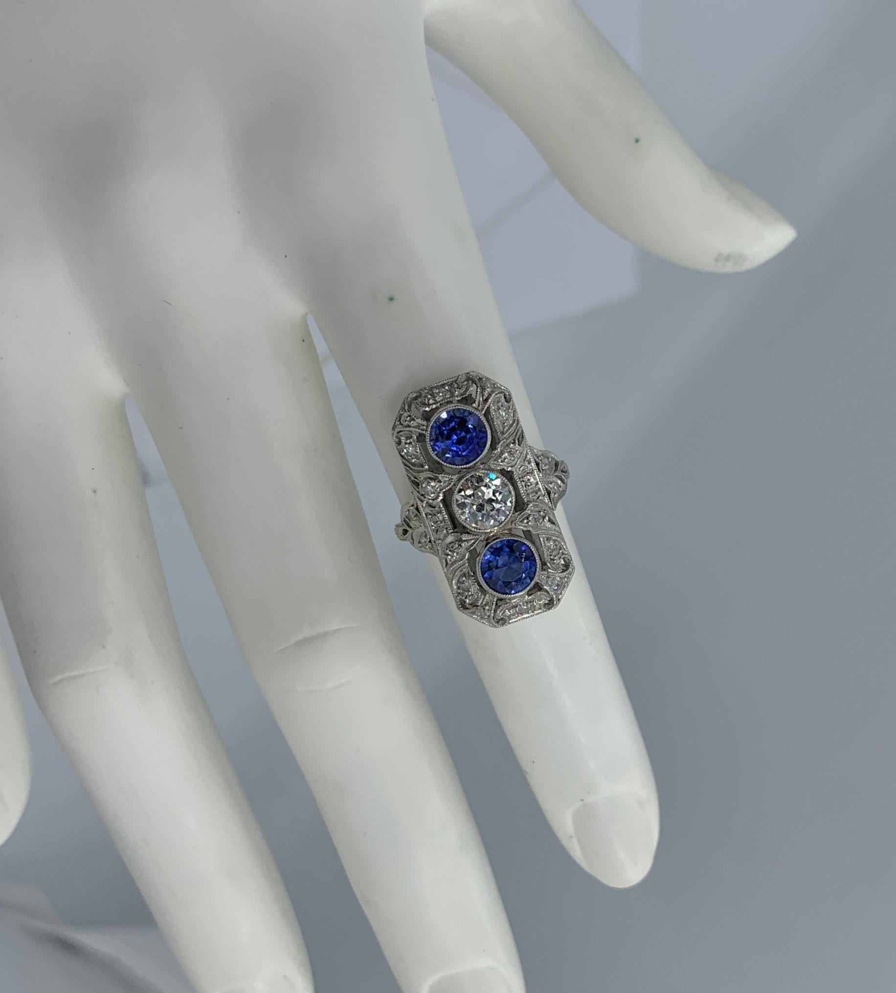 .75 Carat Diamond Sapphire Platinum Wedding Engagement Ring Art Deco Antique en vente 1