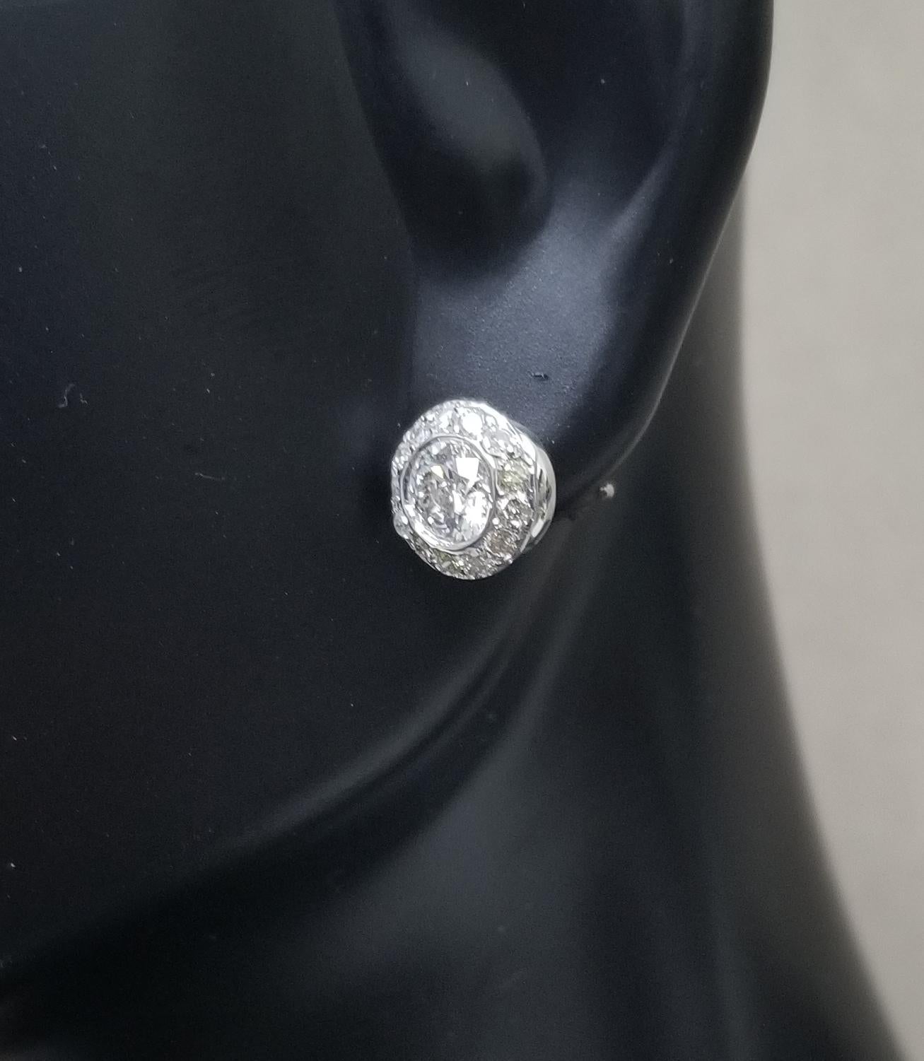 Women's or Men's .75 Carat Diamond Stud with Halo For Sale
