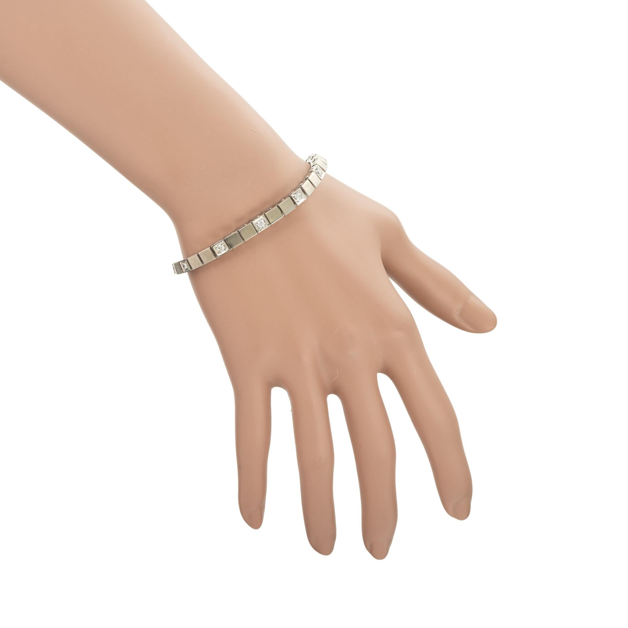 .75 Carat Diamond White Gold Hinged Box Link Bracelet en vente 1