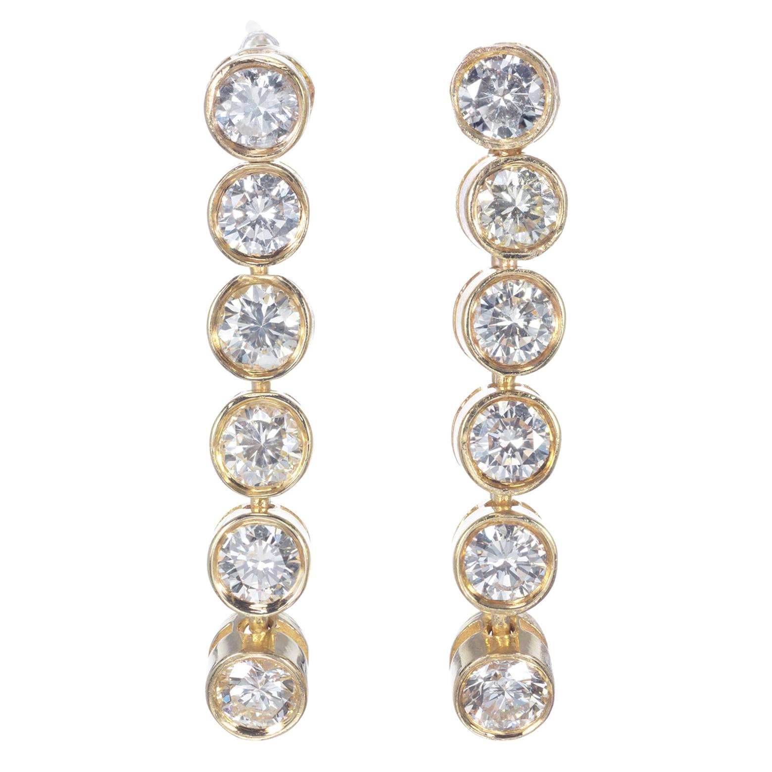 .75 Carat Diamond Yellow Gold Dangle Earrings For Sale