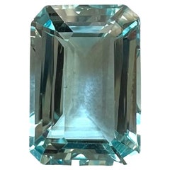 7.5 Carat Natural Aquamarine Emerald Cut Blue Gemstone March Birthstone