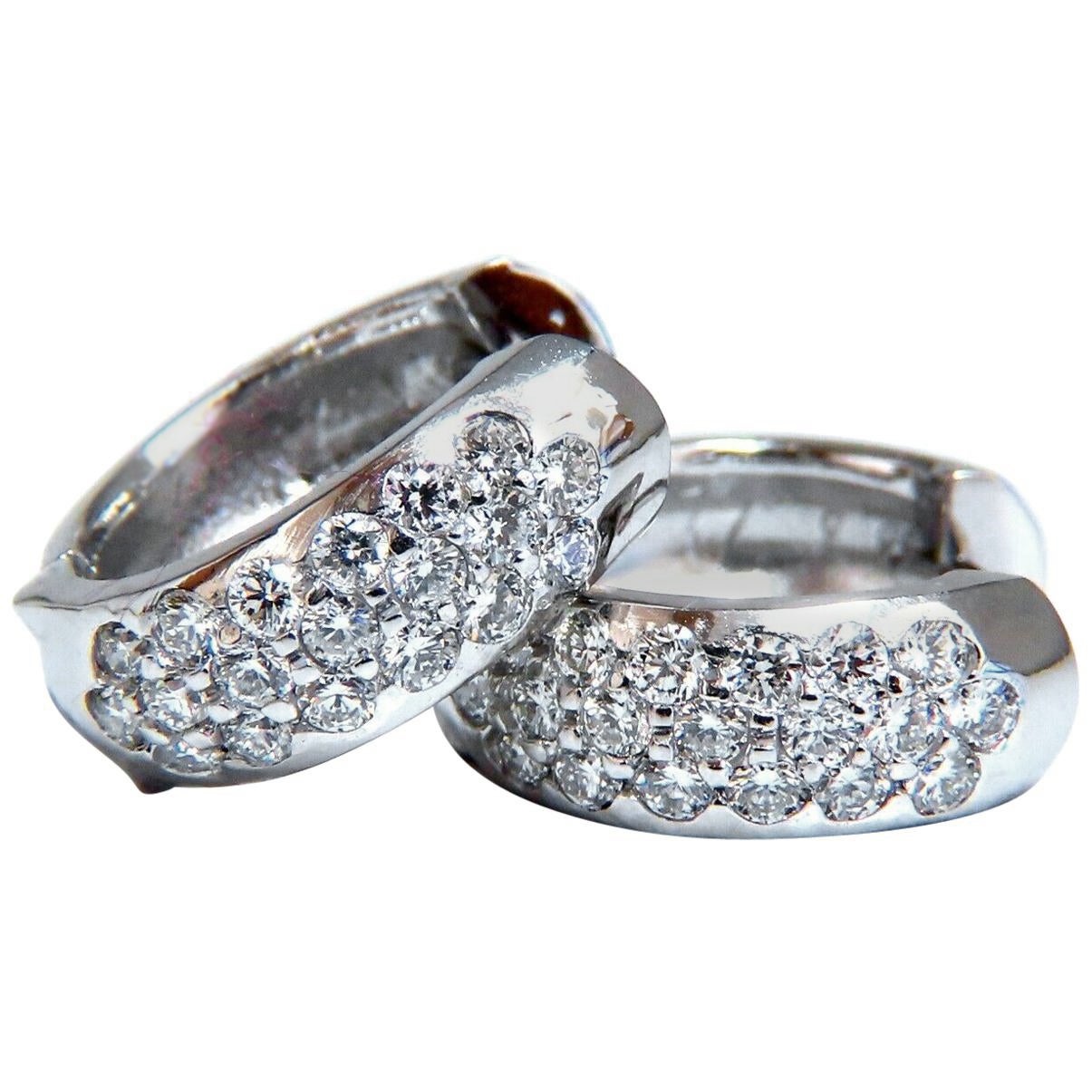 Pendientes de aro tipo «huggie» con diamantes naturales de 0,75 quilates, en oro de 14 quilates*