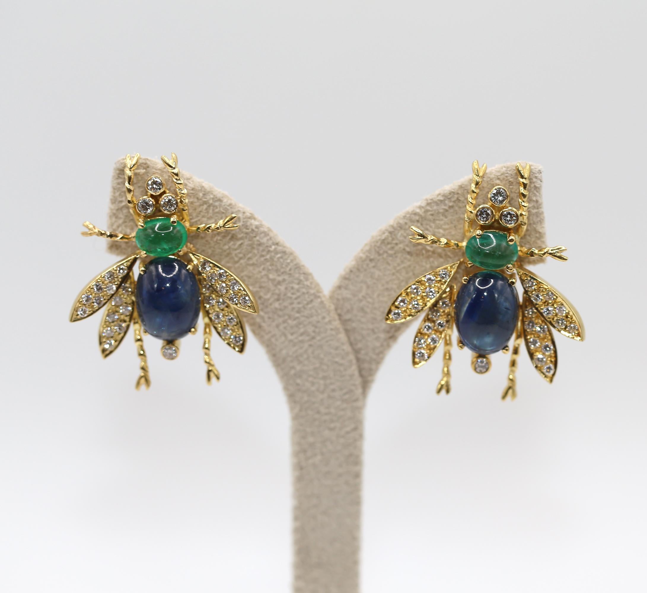 7.5 Ct Saphires Emeraudes Diamants Boucle d'oreille mouche, 1970 Bon état - En vente à Herzelia, Tel Aviv