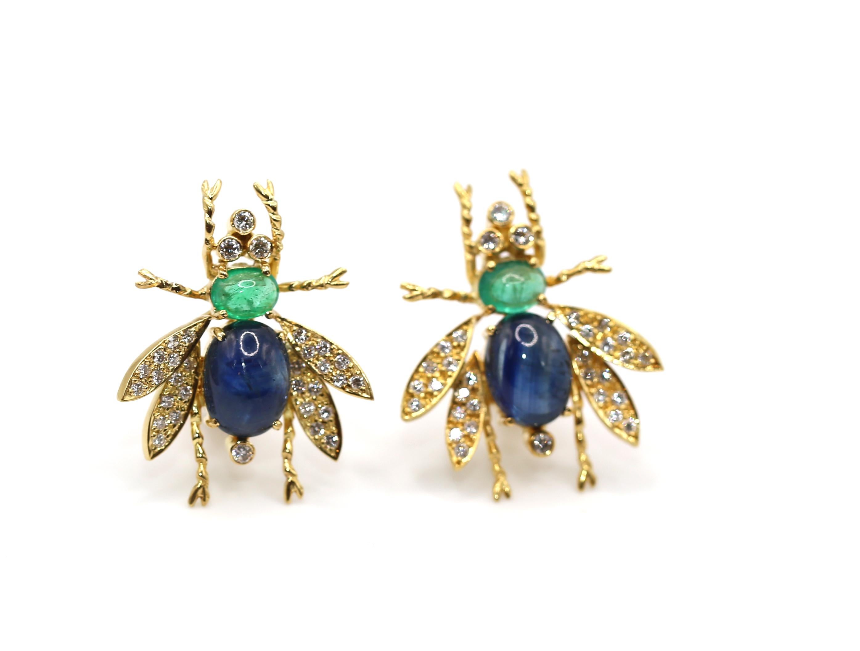 7.5 Ct Saphires Emeraudes Diamants Boucle d'oreille mouche, 1970 en vente 3