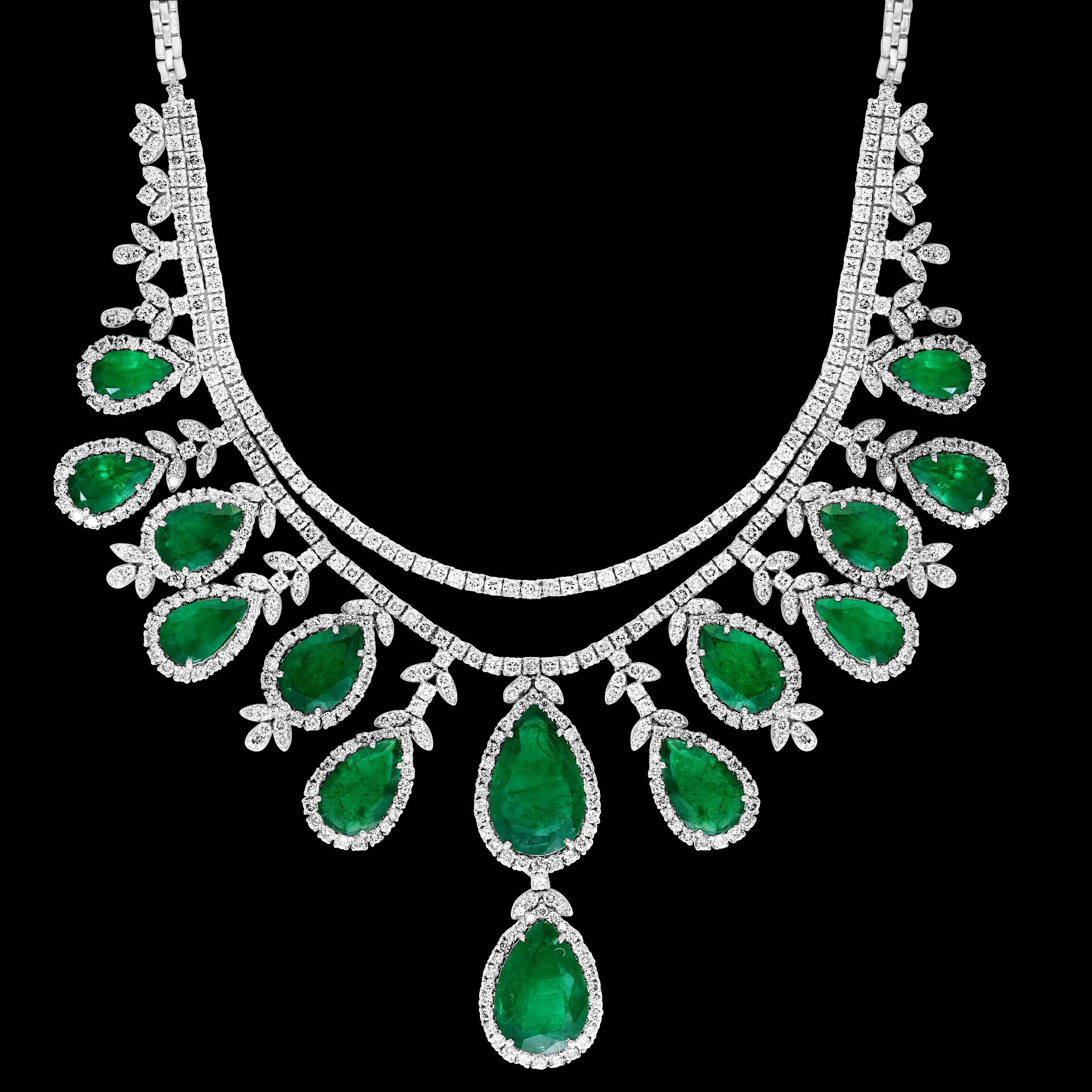 75 Ct Zambian Emerald and 30 Ct Diamond Necklace and Earring Bridal Suite For Sale 1