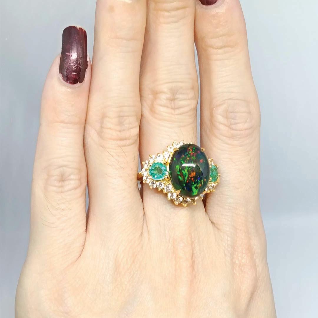 7.5 cts. Black Opal ring. Sterling Silver on 18K Gold Plated. 3