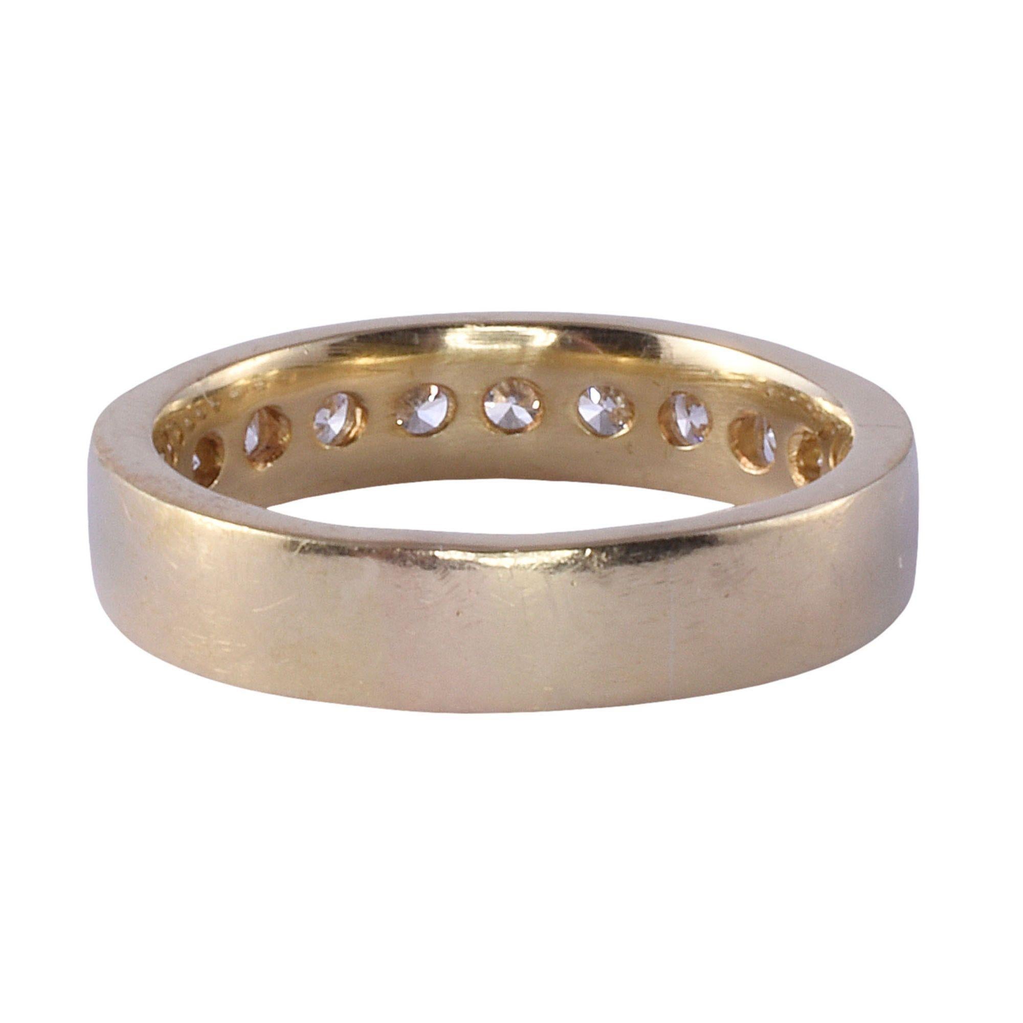 .75 CTW Diamond 18K Gold Band In Good Condition For Sale In Solvang, CA