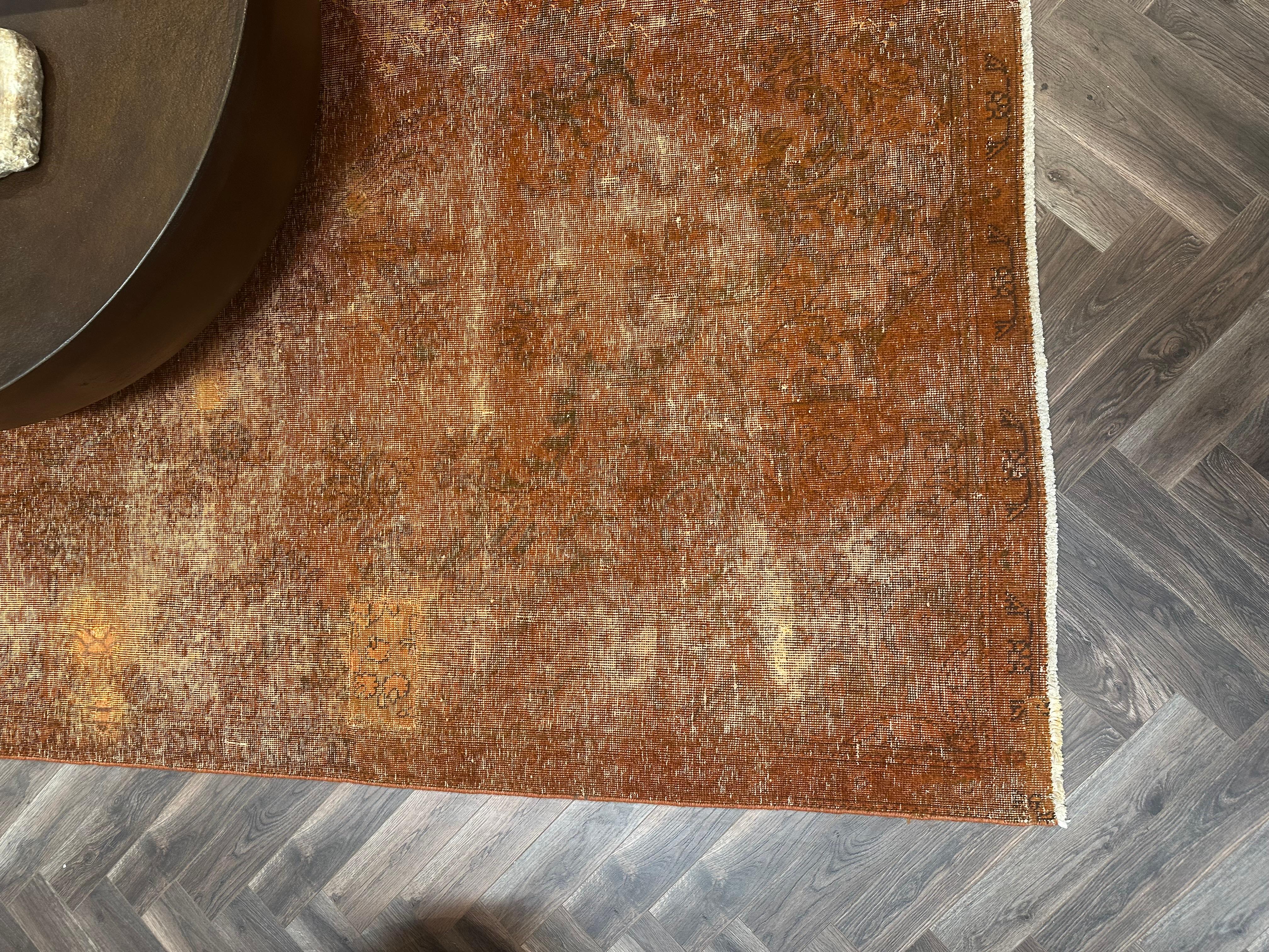 7’5” X 10’8” Over-Dyed Burnt Camel AREA RUG In Good Condition For Sale In Los Angeles, CA