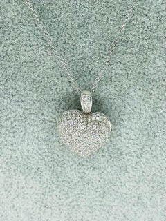 Collier pendentif en forme de cœur en diamants 3D de 7,50 carats
