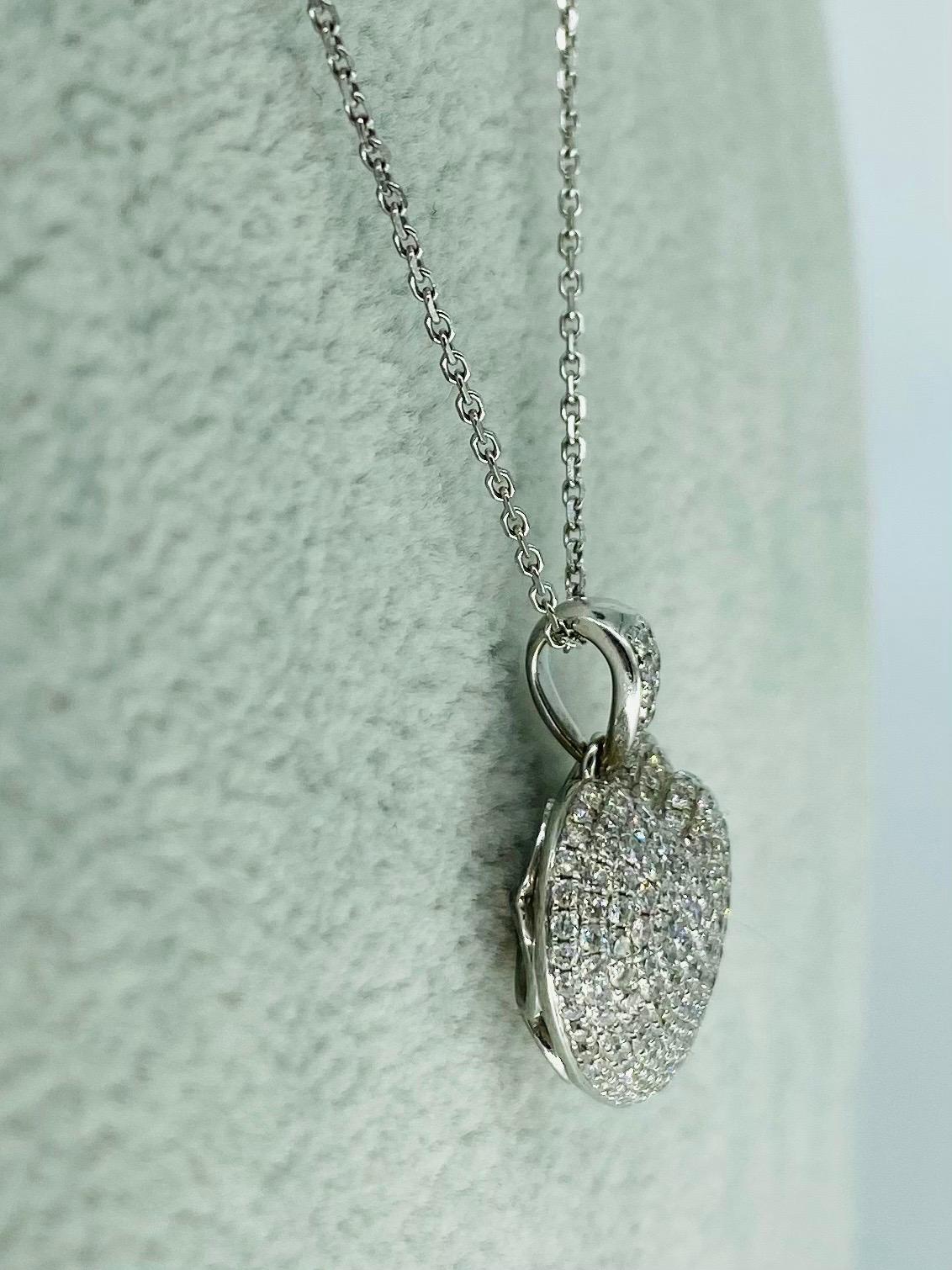 7,50 Karat Diamanten 3D Herz Liebe Anhänger Halskette im Angebot 1