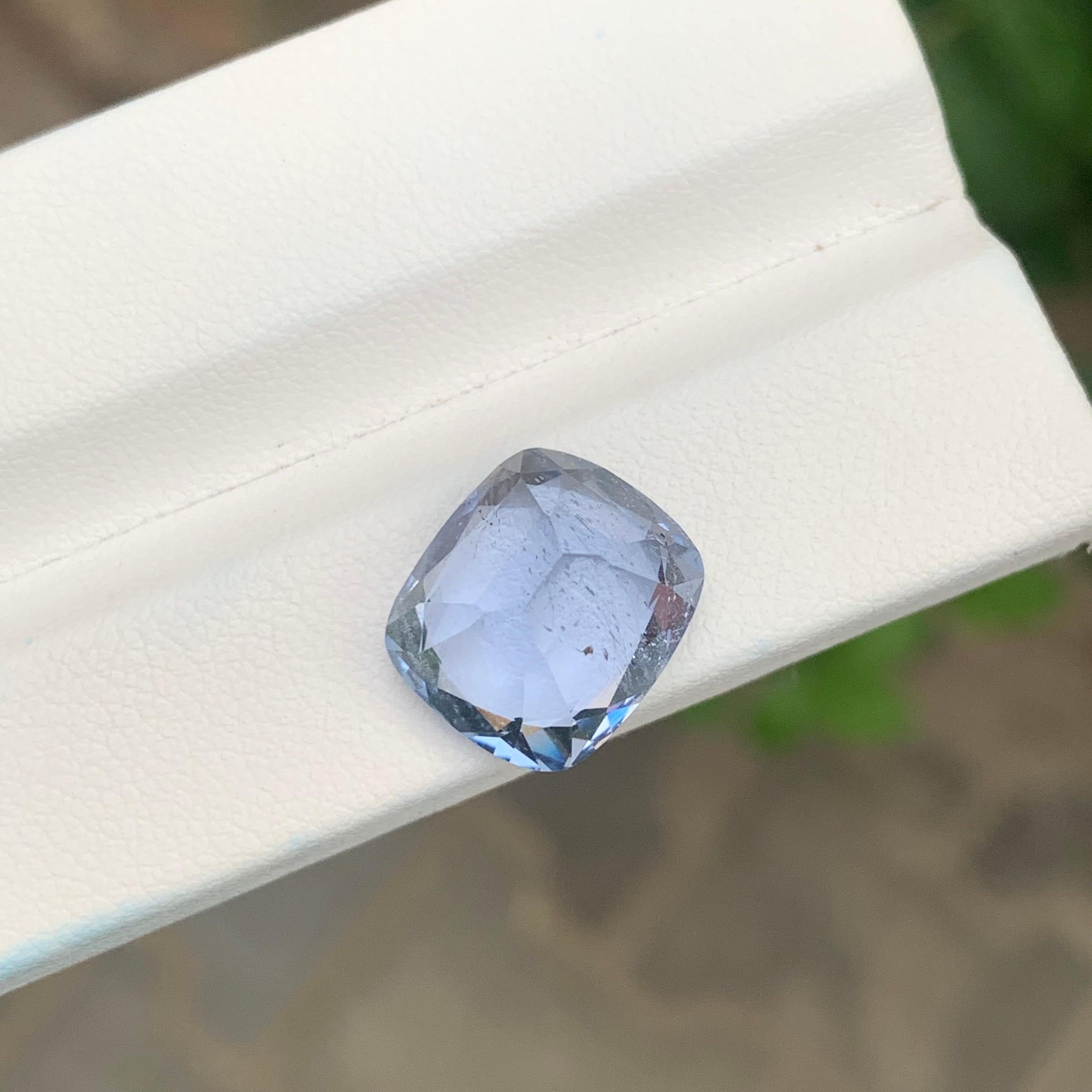 7.50 Karat Natürlicher loser Aquamarin Goshenit Kissenform Edelstein für Damen oder Herren im Angebot