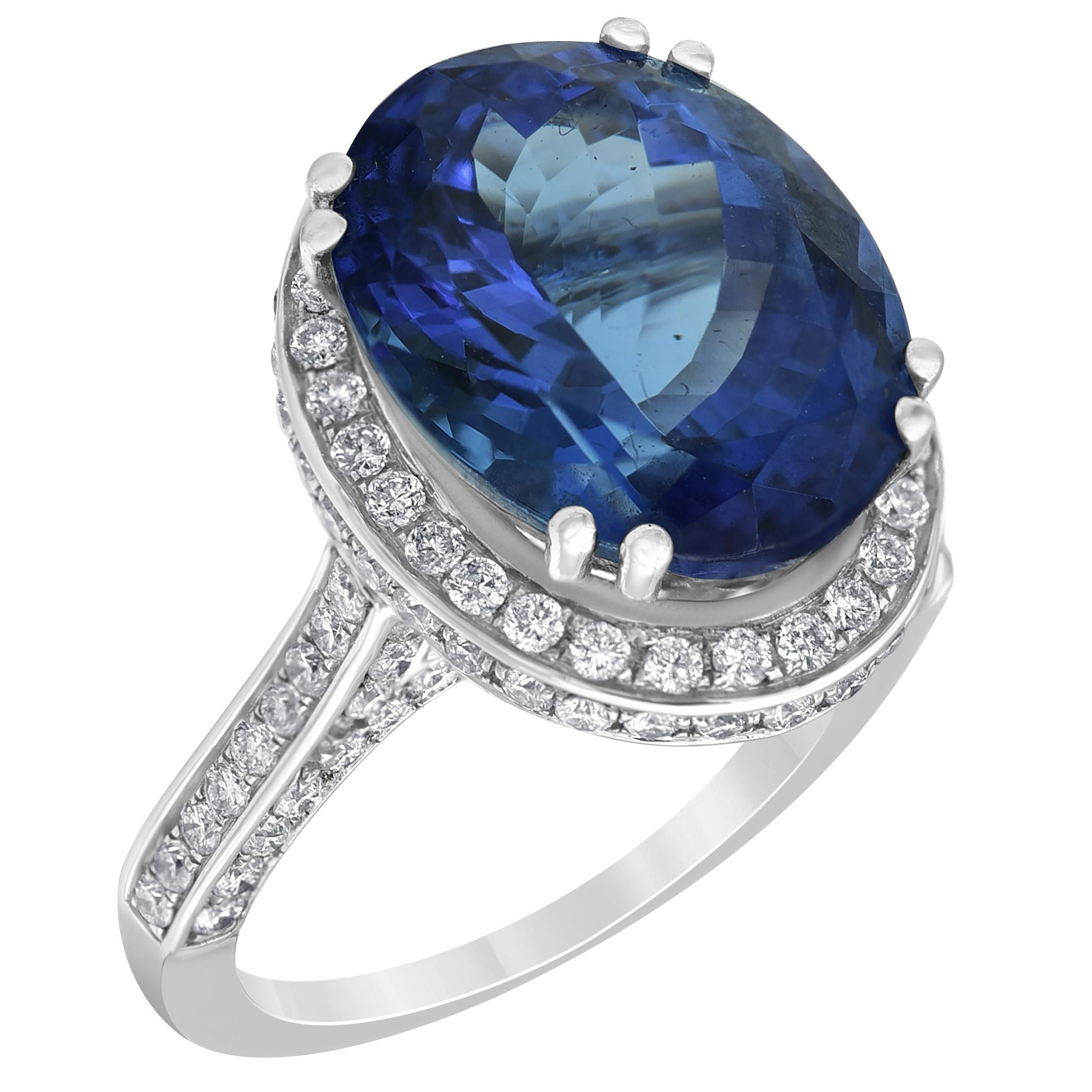 Modern 7.50 Carat Oval Tanzanite and 0.90 Carat Diamond Frame Ring in 18K White Gold For Sale