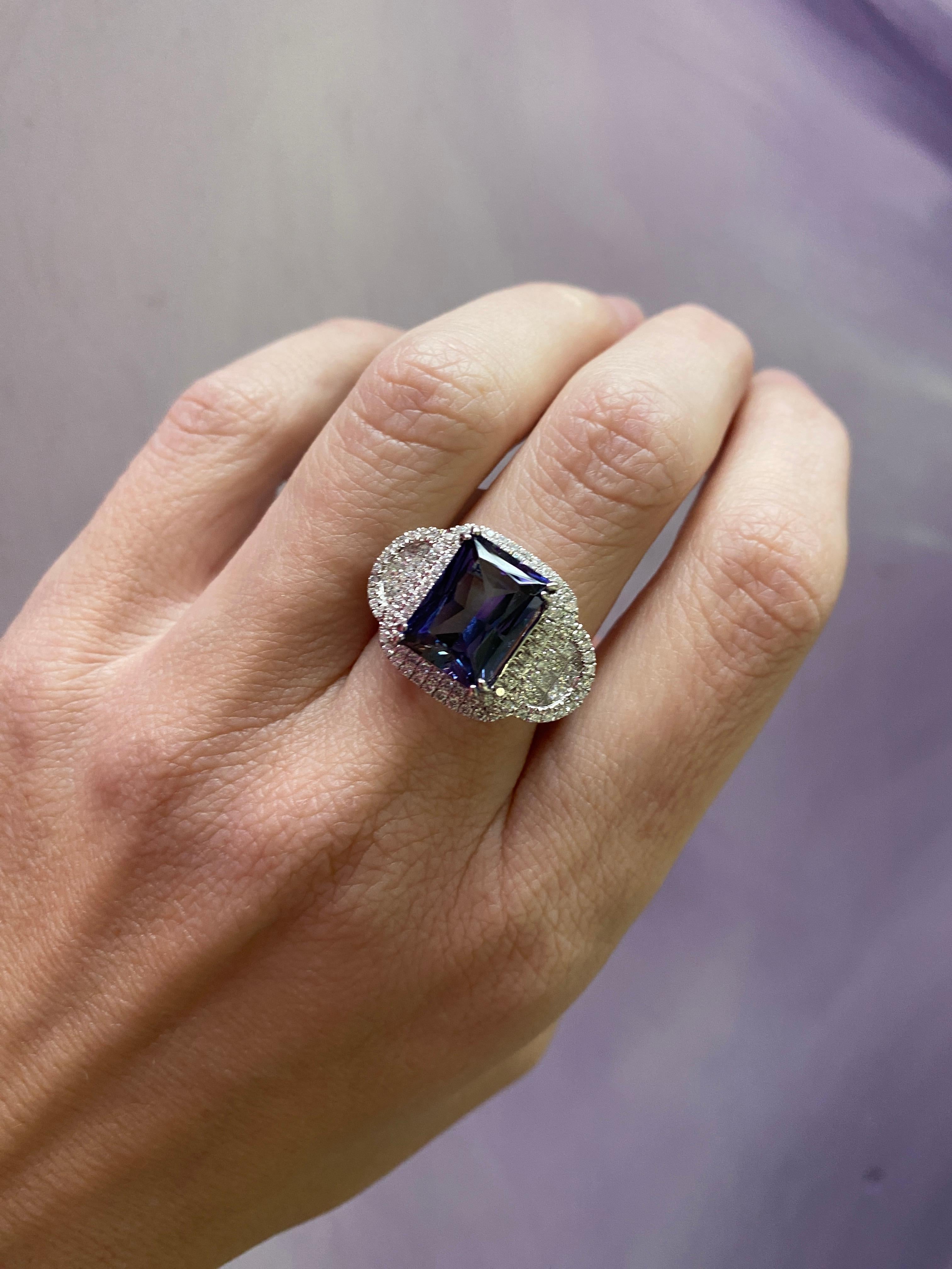7,50 Karat strahlender Tansanit und Diamant 14 Karat Weißgold Ring im Angebot 8