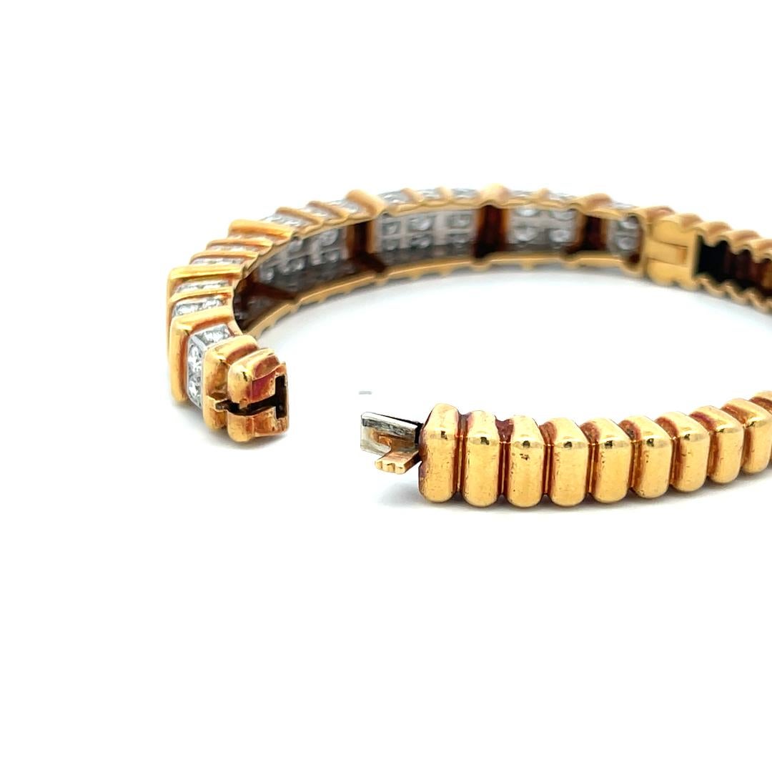 Bracciale in oro giallo da 7,50 carati con diamante tondo e brillante H. H. VS 18 carati in vendita 2