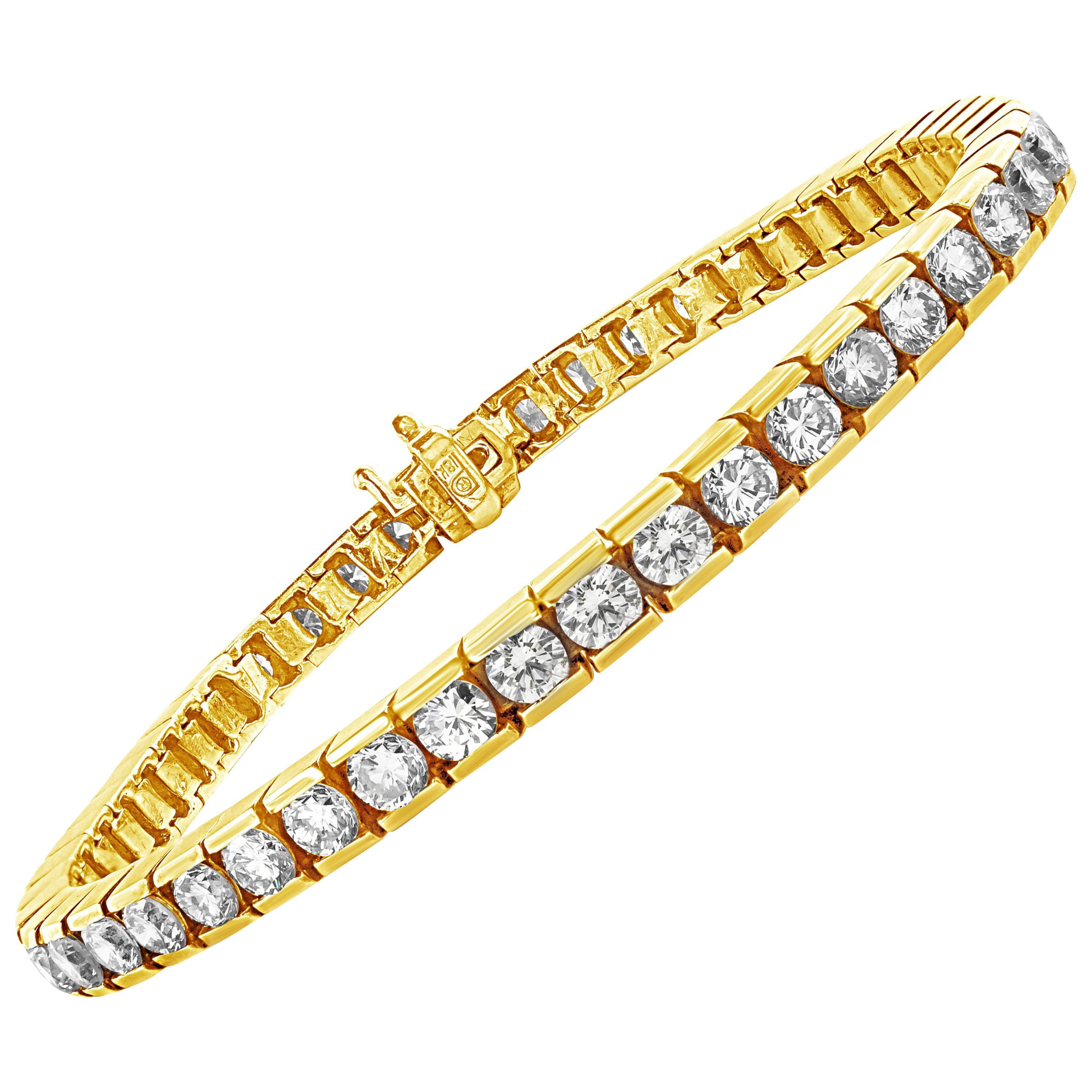 Roman Malakov 7.50 Carat Total Round Shape Diamond Channel Set Tennis Bracelet For Sale