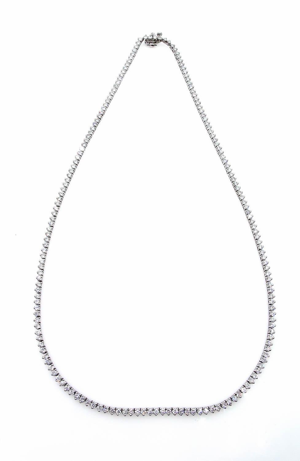 7.50 Carat Round Diamond Tennis Necklace in White Gold 2