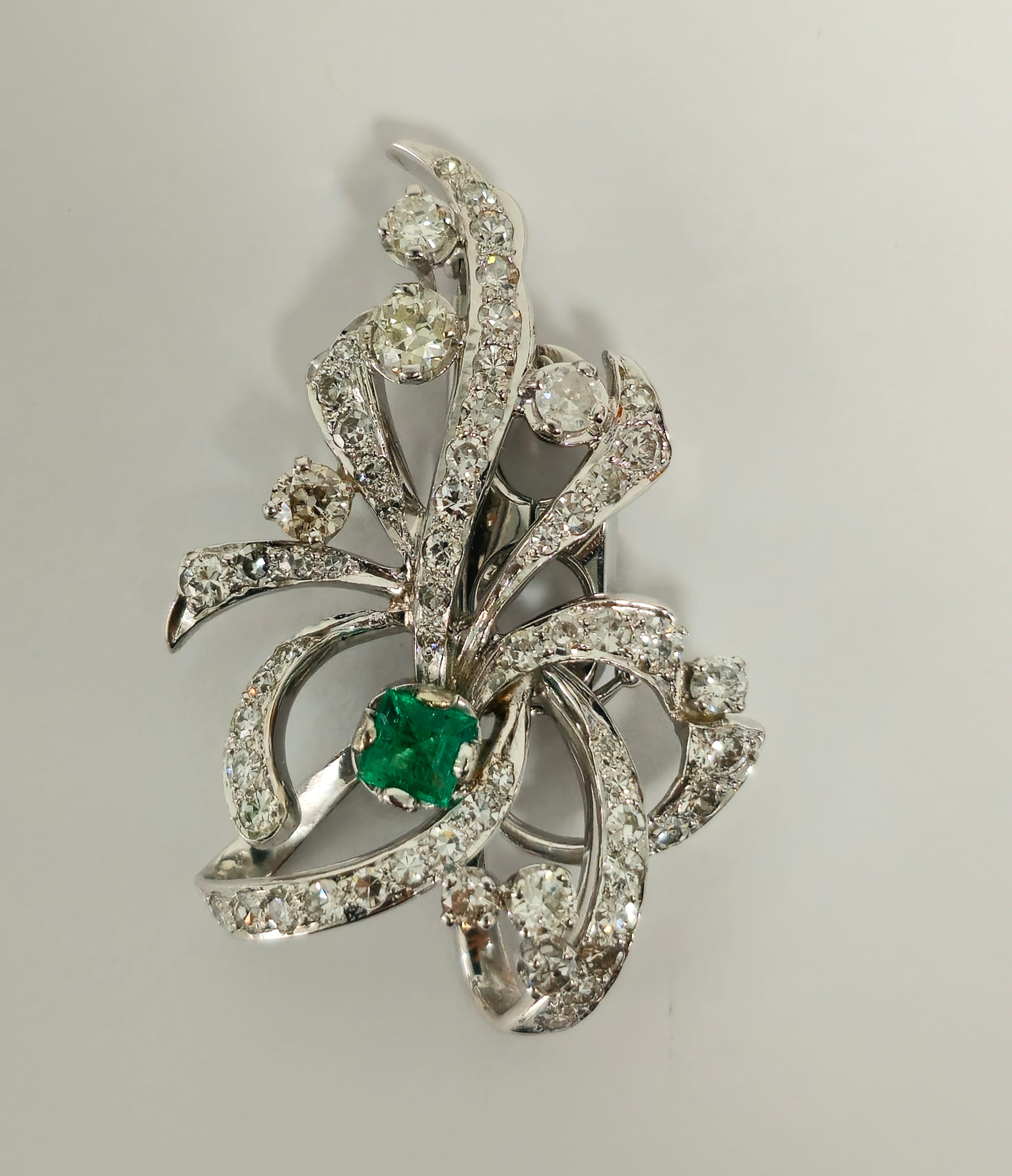 7.50 Carat VVS Diamond and Colombian Emerald Pin For Sale 1