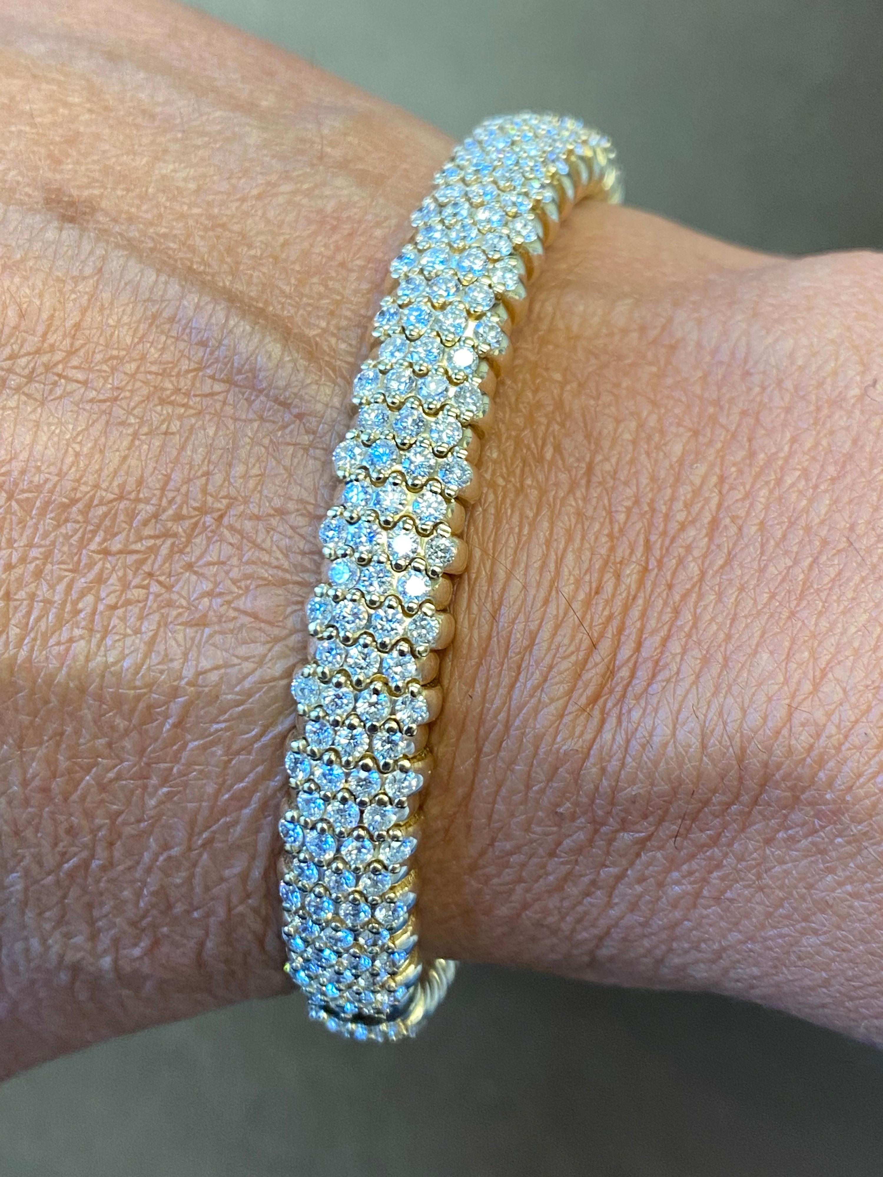 Stretch Flexible Diamond Bangle 7.50 Carats For Sale 4