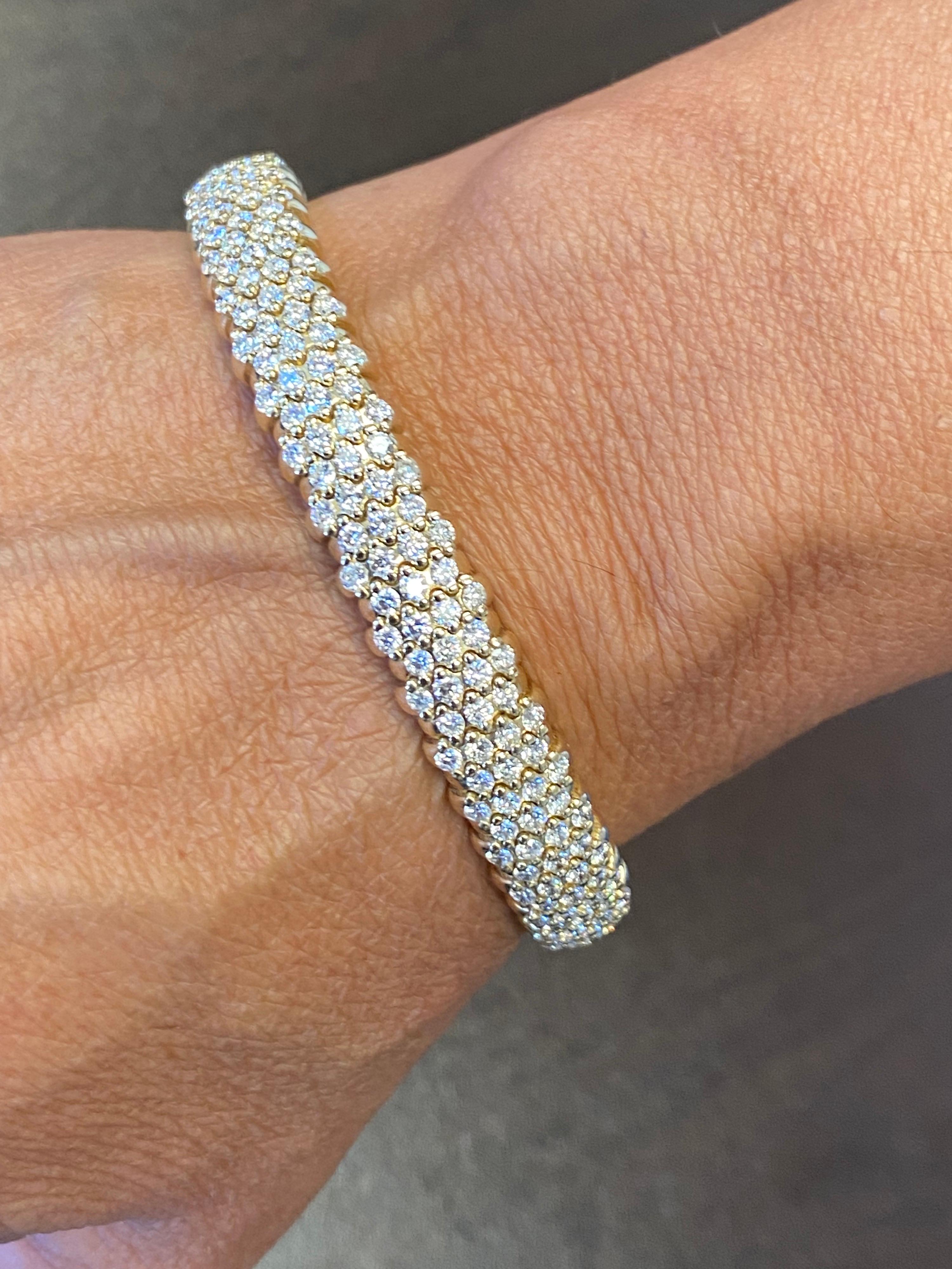 Stretch Flexible Diamond Bangle 7.50 Carats For Sale 1