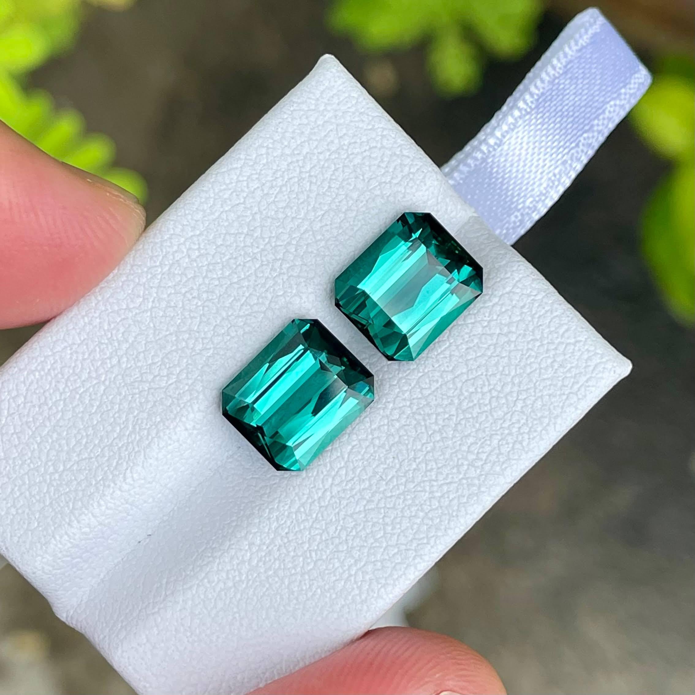 7.50 carats Lagoon Blue Tourmaline Pair Faceted Natural Afghan Gemstone In New Condition For Sale In Bangkok, TH