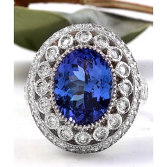 7.50 Carat Natural Tanzanite and Diamond 14 Karat Solid White Gold Ring