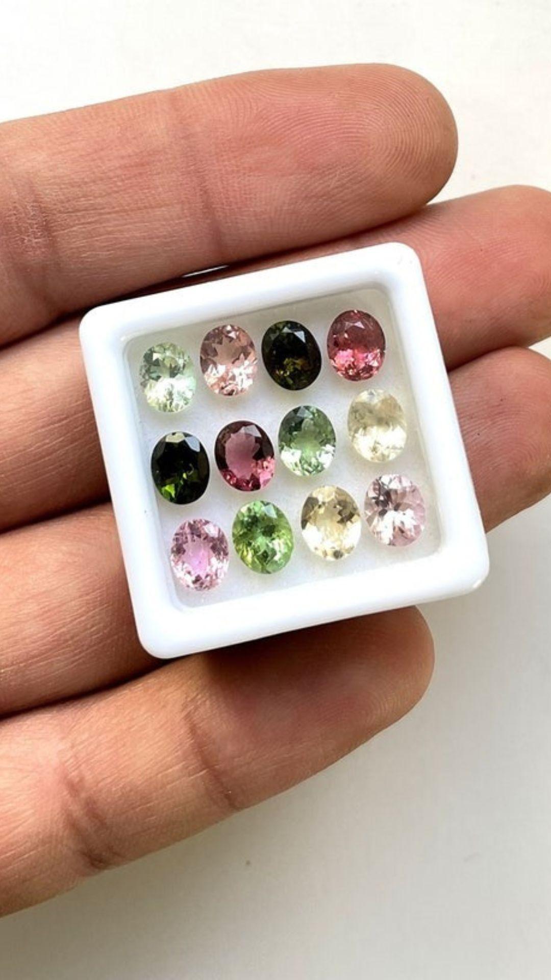 7.50 carats multi tourmaline , top quality tourmaline earrings cut , natural tourmaline gemstone 12 pieces for jewelry

Gemstone - Tourmaline
Weight- 7.50 Carats
Shape - Oval
Size - 6x5 To 6x5 MM
Pieces - 12
Drill- Not Drilled

Prismatic Gems (: