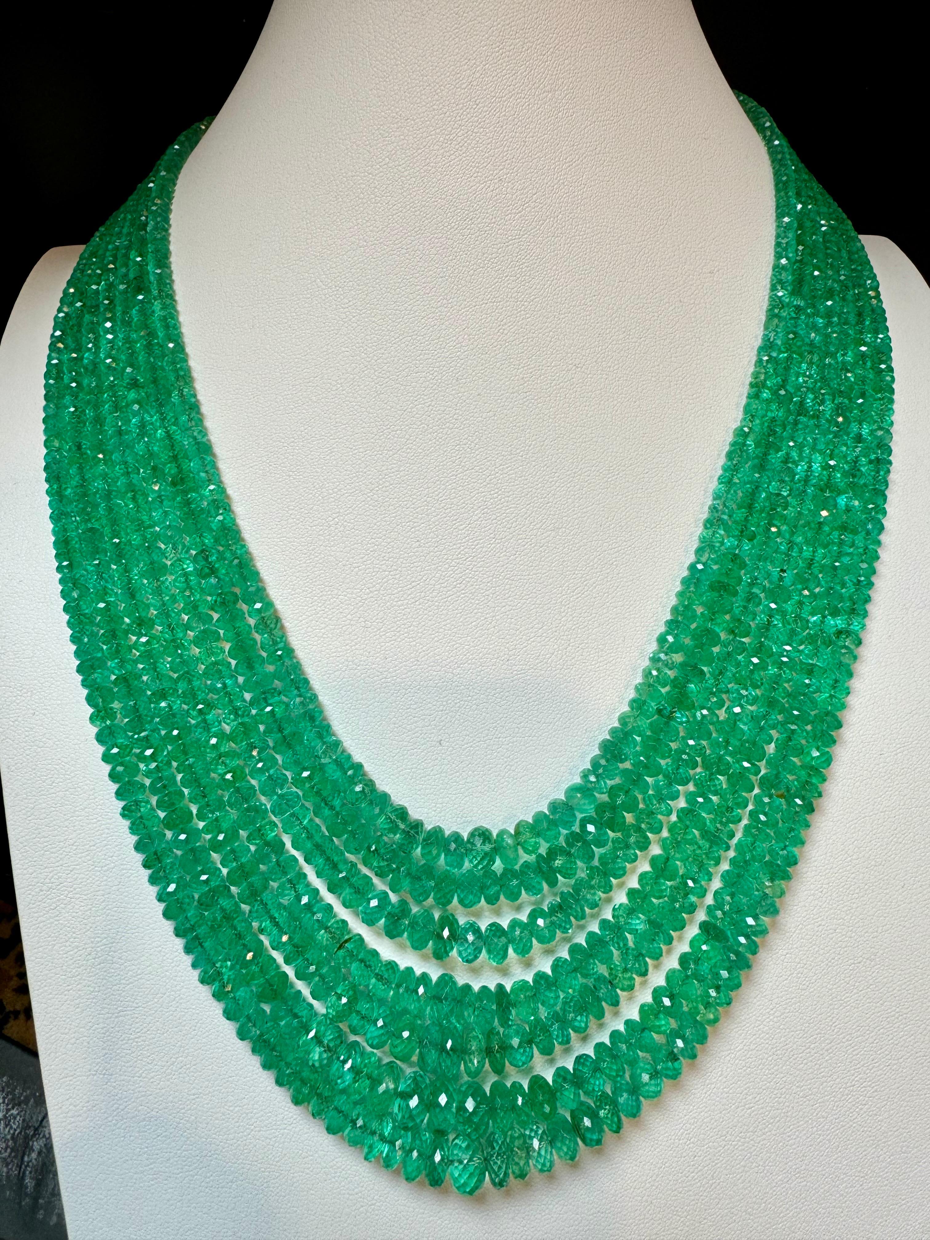 750 Ct COLOMBIAN Emerald Beads 7 Line Necklace with Clasp 18 Karat Yellow Gold 6