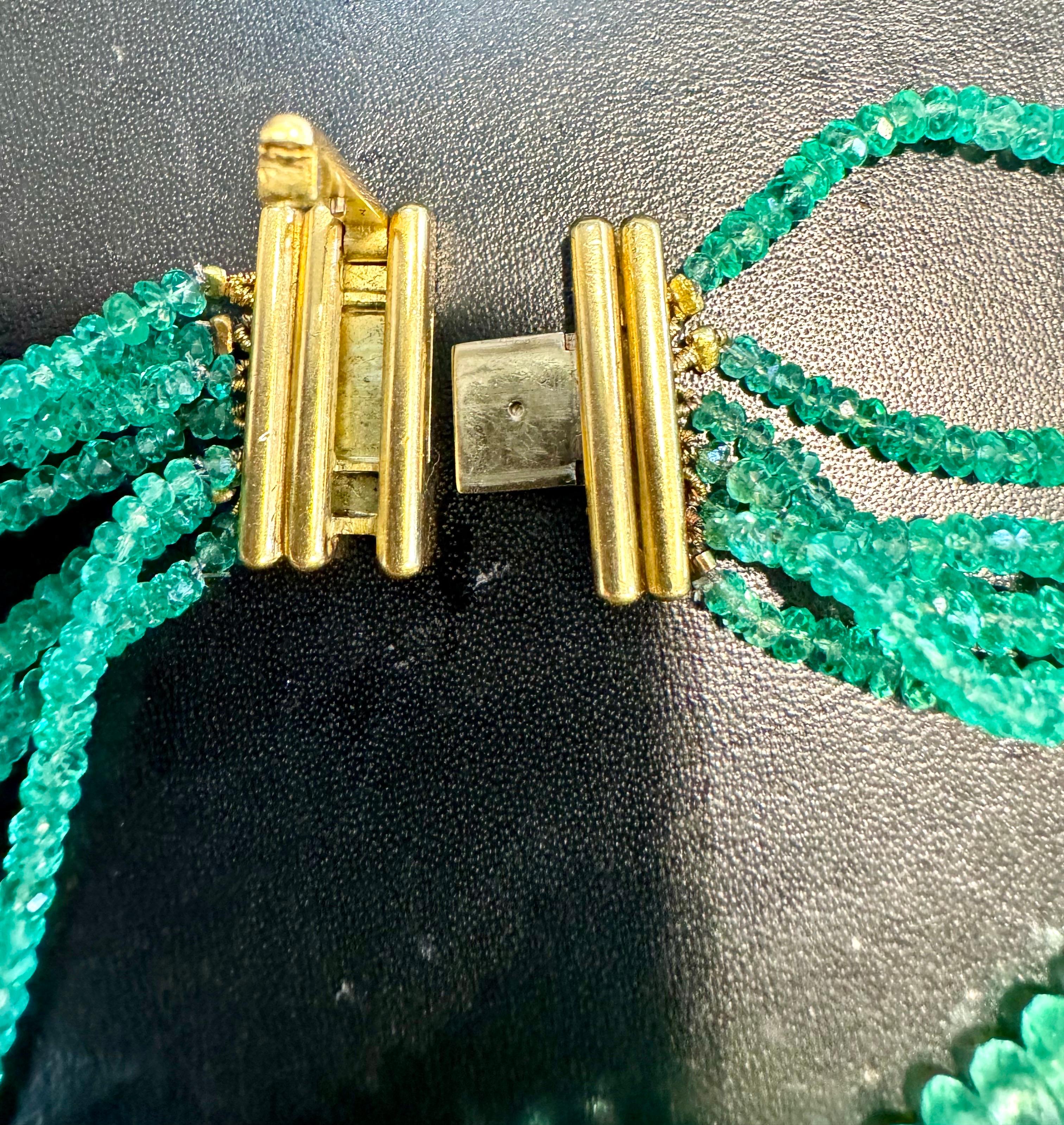 750 Ct COLOMBIAN Emerald Beads 7 Line Necklace with Clasp 18 Karat Yellow Gold 7