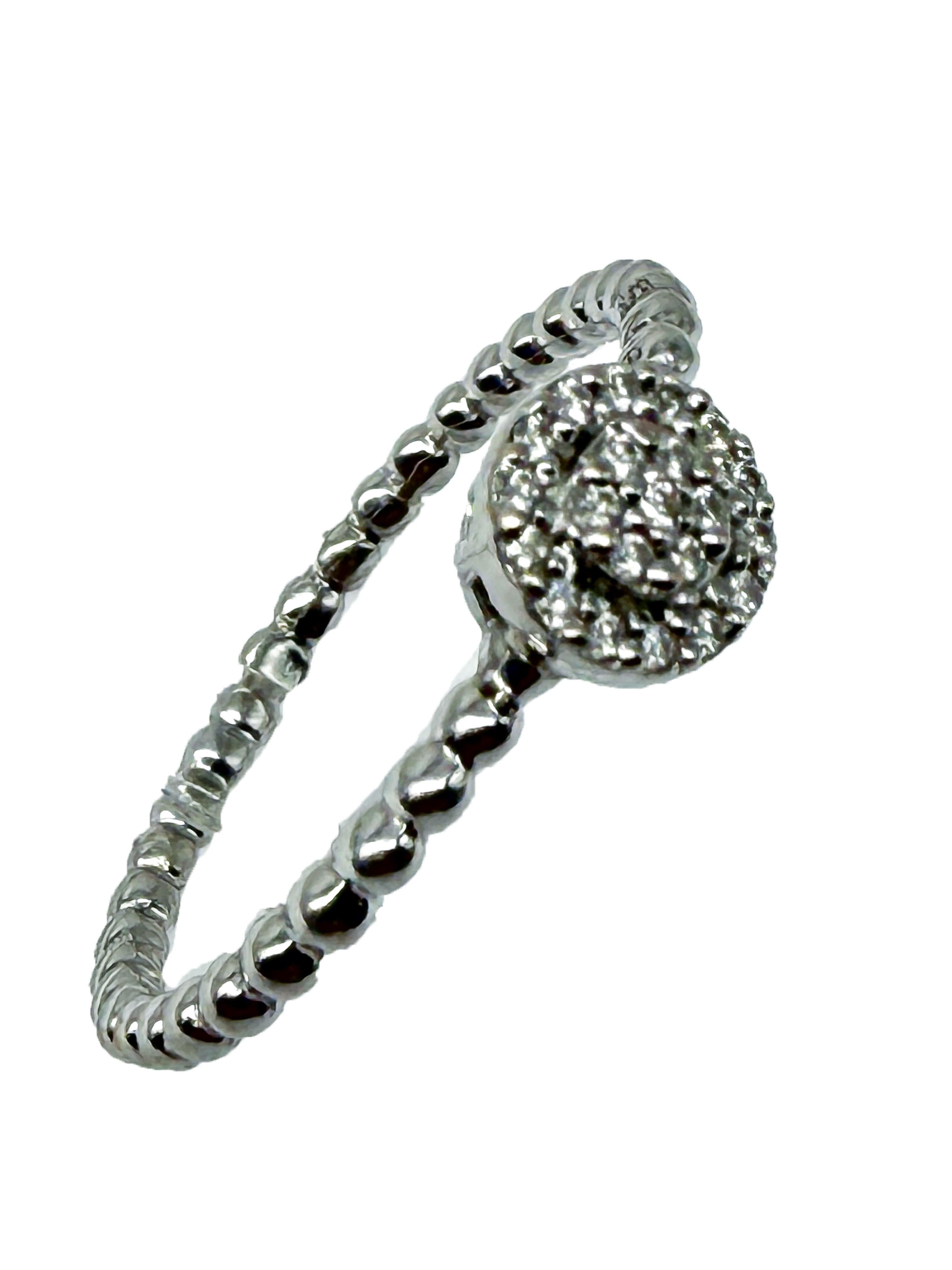 Anello in oro bianco 750 e diamanti In condizioni buone in vendita a Berlin, DE