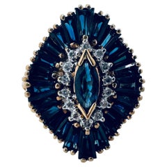 750 Yellow Gold Blue Sapphire 
Diamond Cocktail Ring