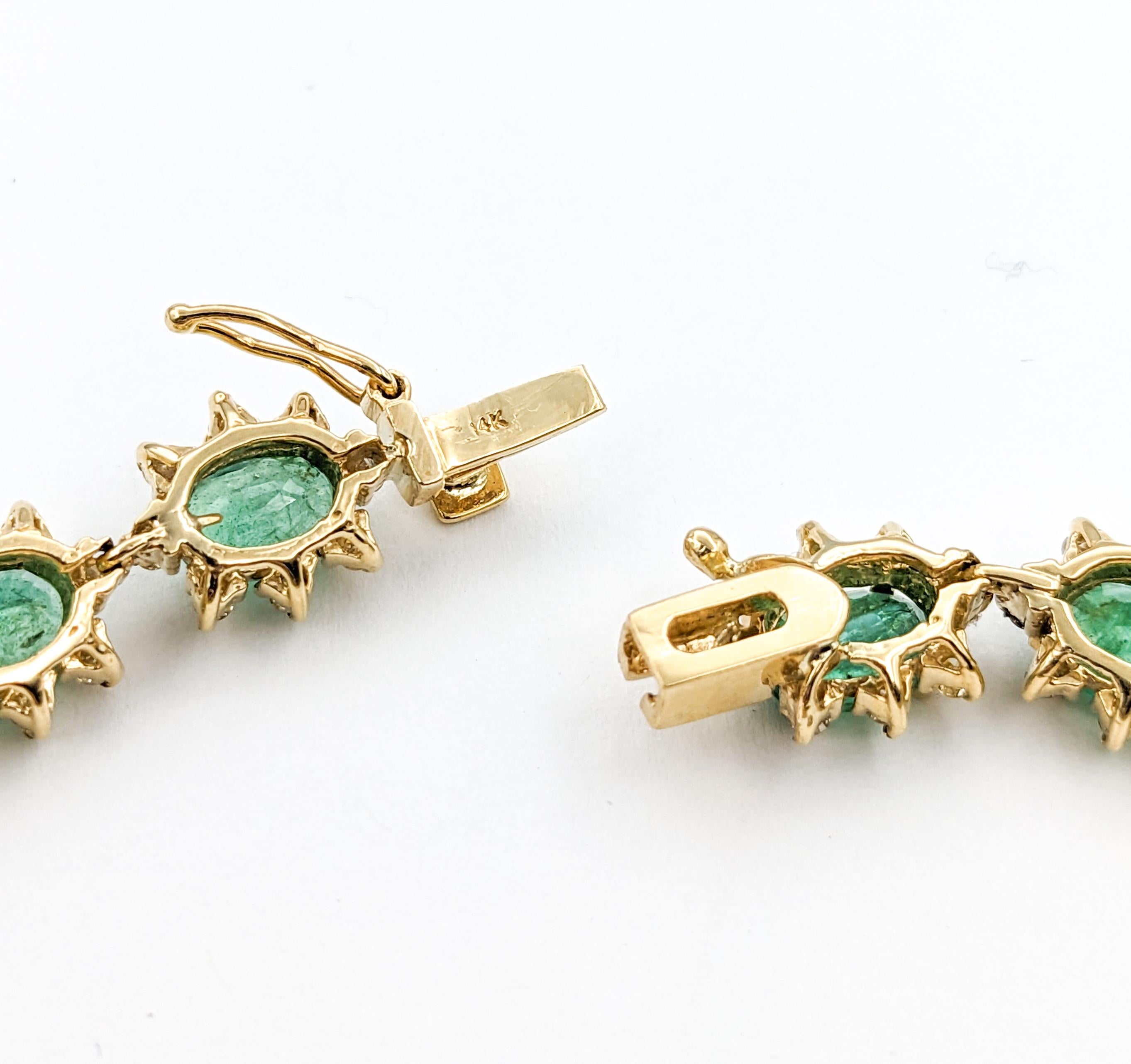 Oval Cut 7.50ctw Emerald & 1.00ctw Diamond Bracelet