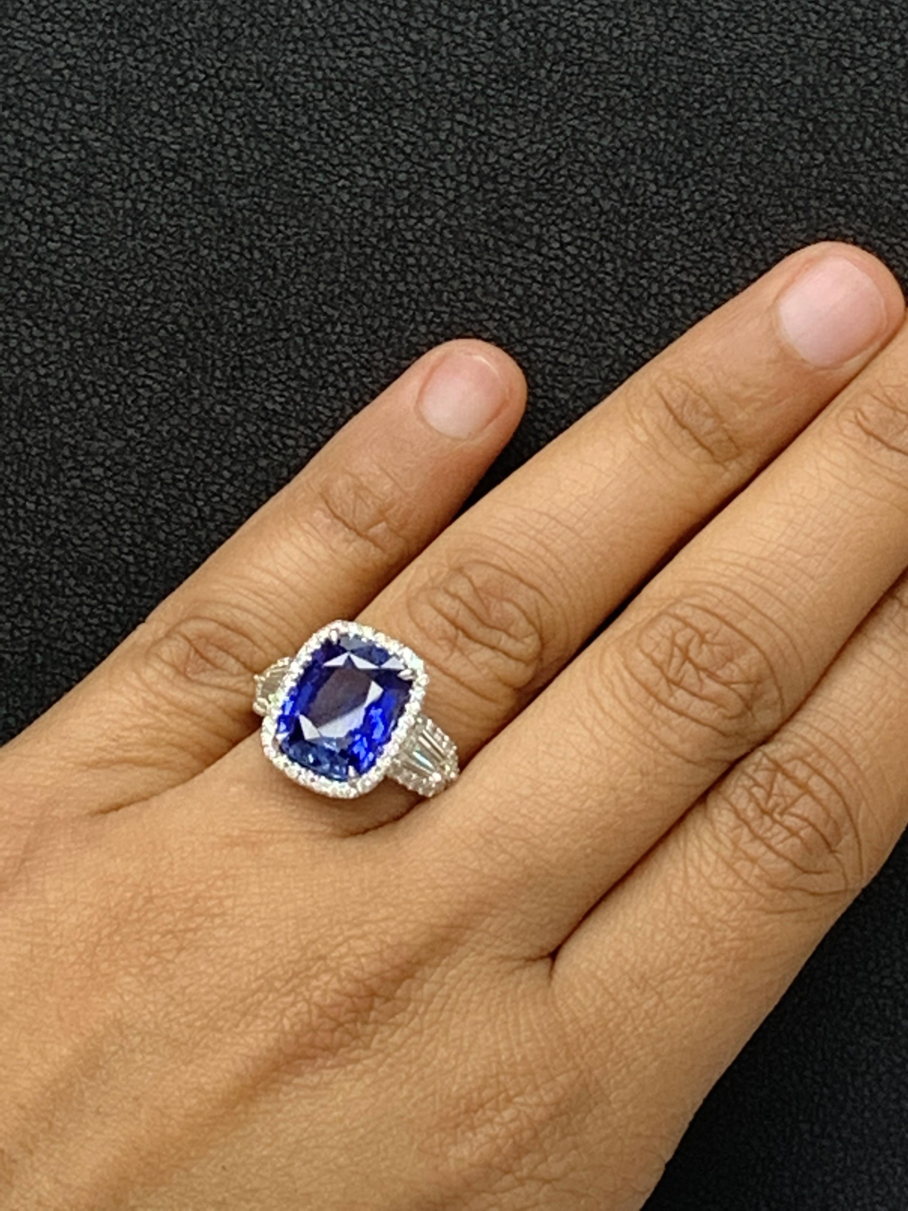 7.51 Carat Cushion Cut Sapphire and Diamond Engagement Ring in Platinum For Sale 14