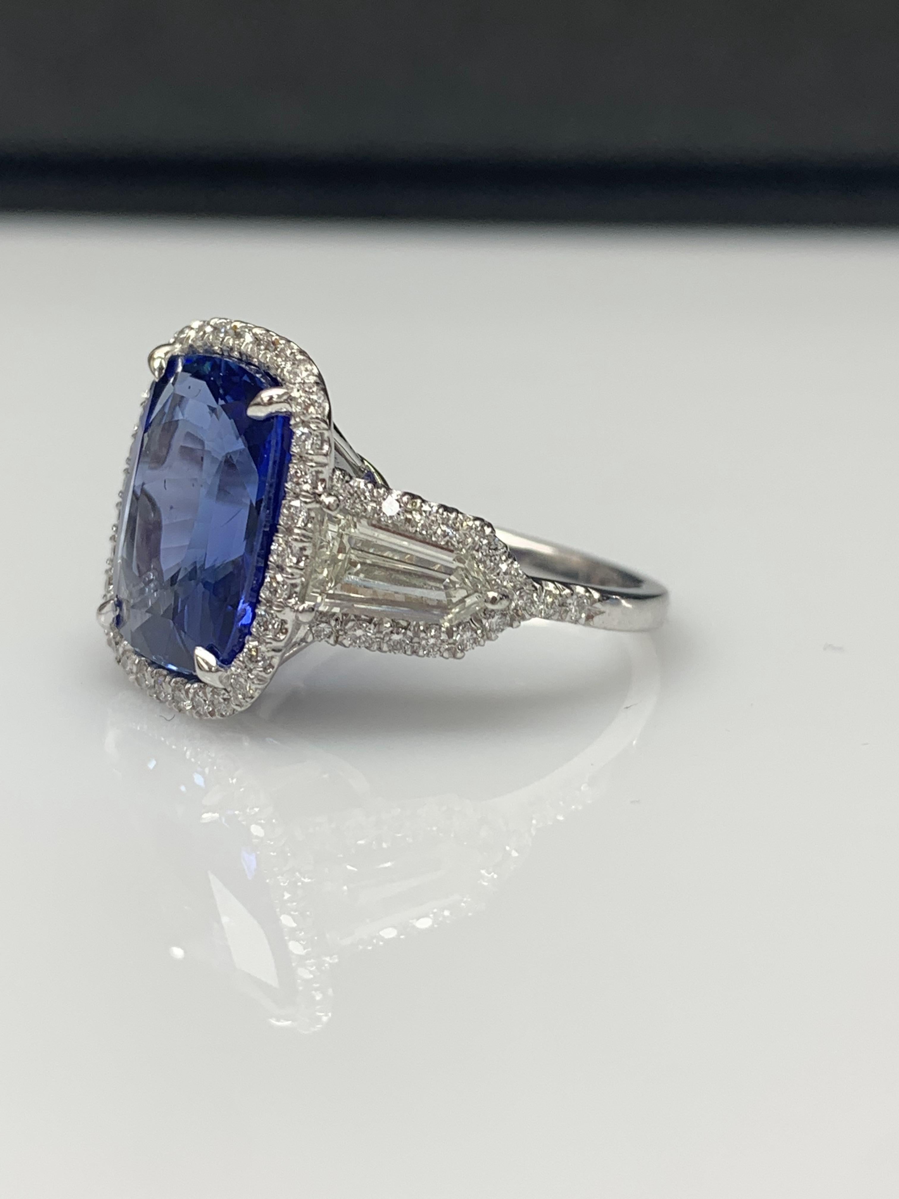 7.51 Carat Cushion Cut Sapphire and Diamond Engagement Ring in Platinum For Sale 1