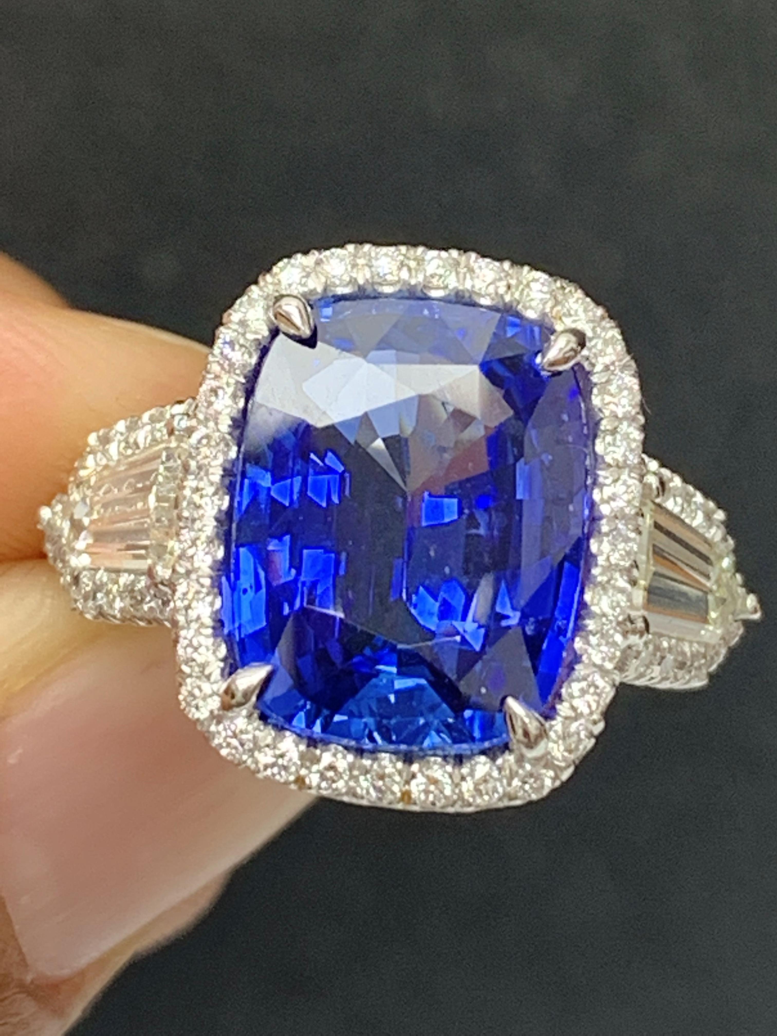 7.51 Carat Cushion Cut Sapphire and Diamond Engagement Ring in Platinum For Sale 4