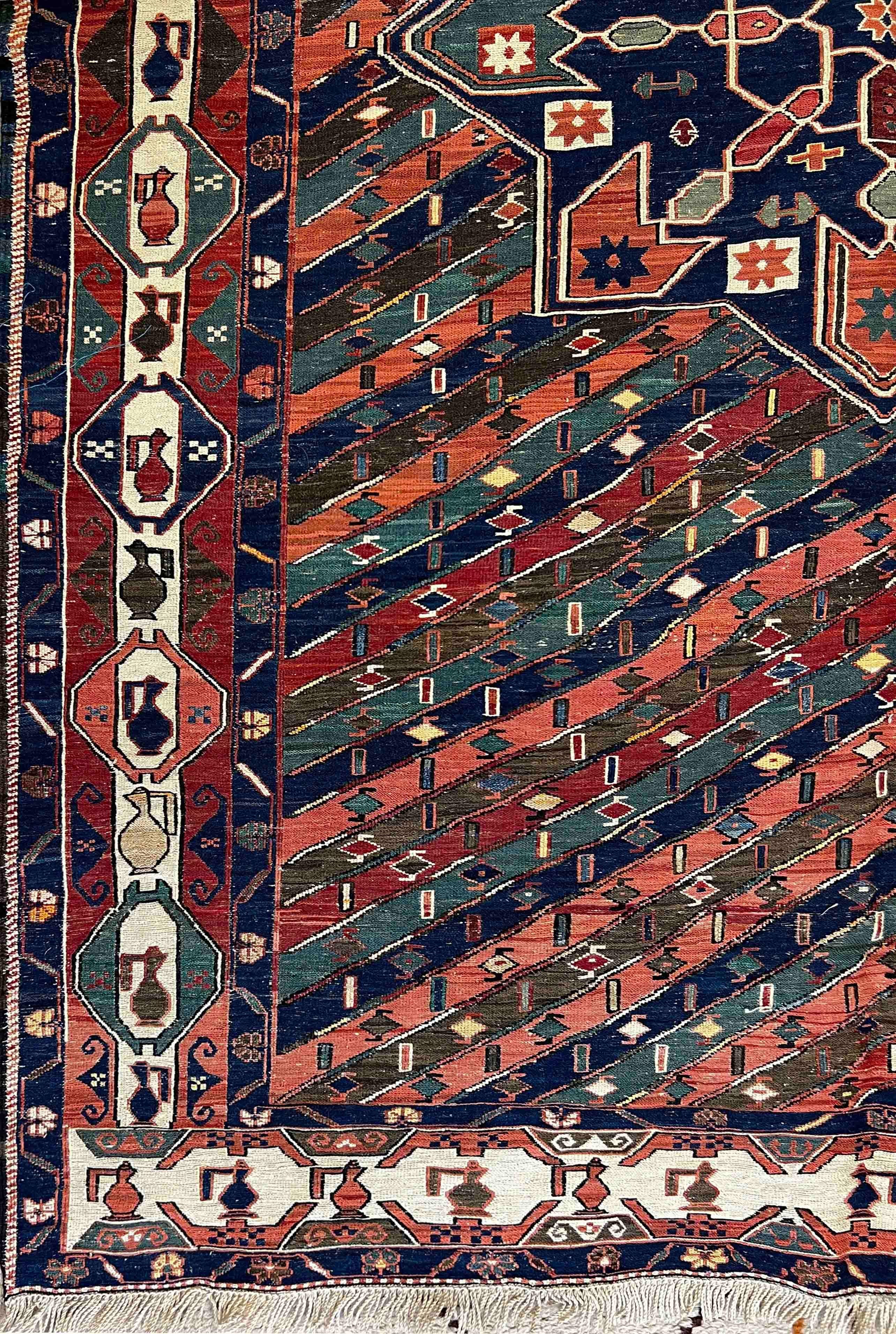 Metà XX secolo 751 - Bel kilim del XX secolo proveniente dall'Azerbaigian in vendita