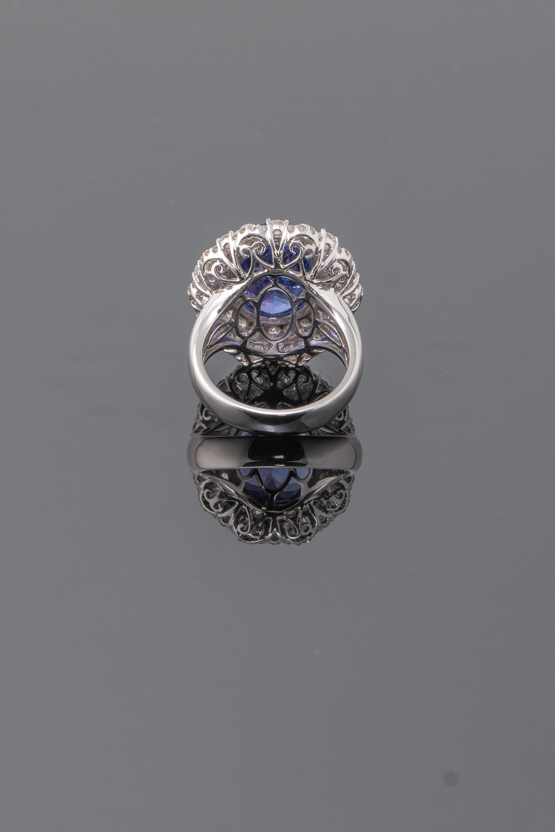 Oval Cut 7.54 Carat Oval Shape Tanzanite and Diamond Cocktail Ring For Sale