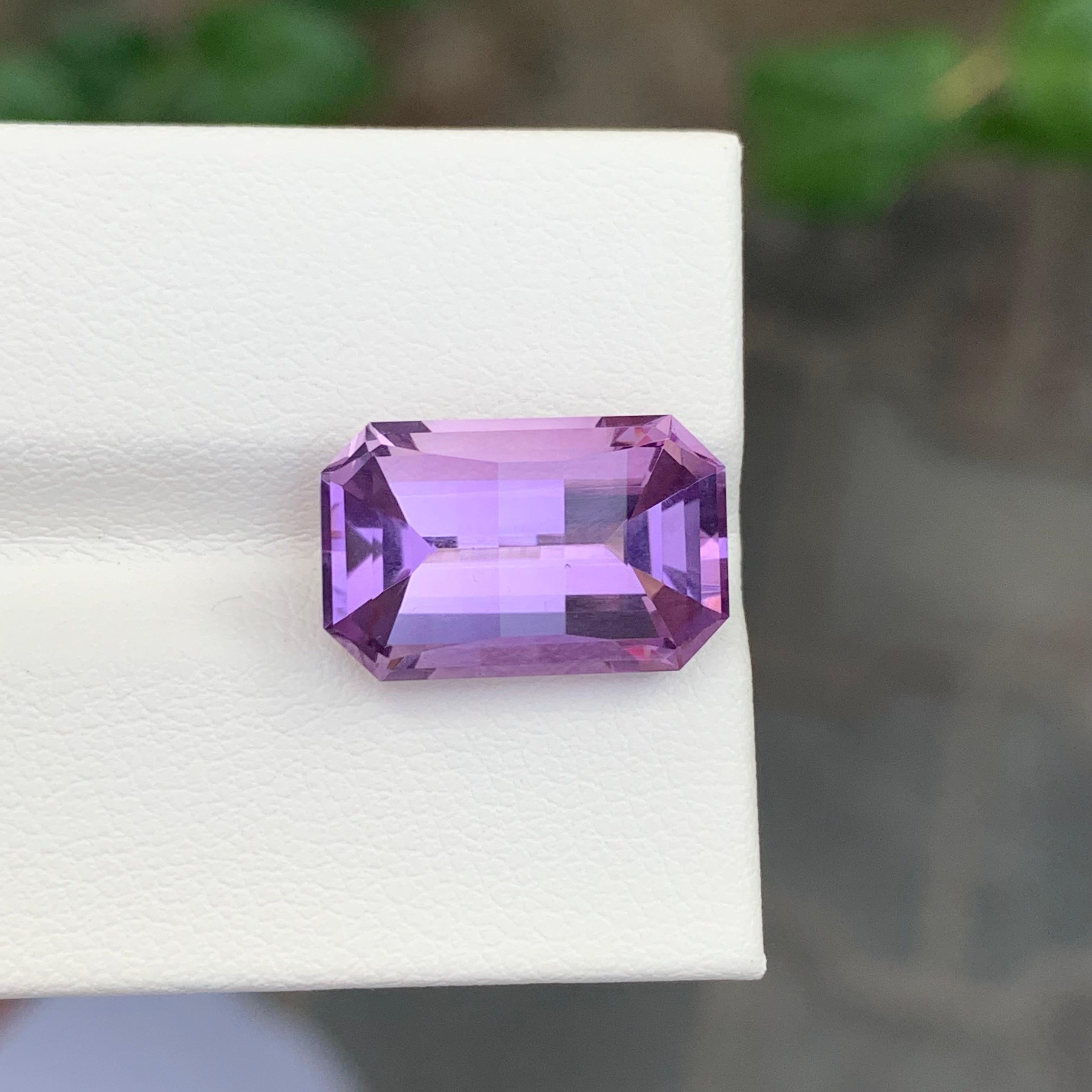 7.55 Karat natürlicher loser Amethyst Smaragd Form Edelstein im Angebot 4