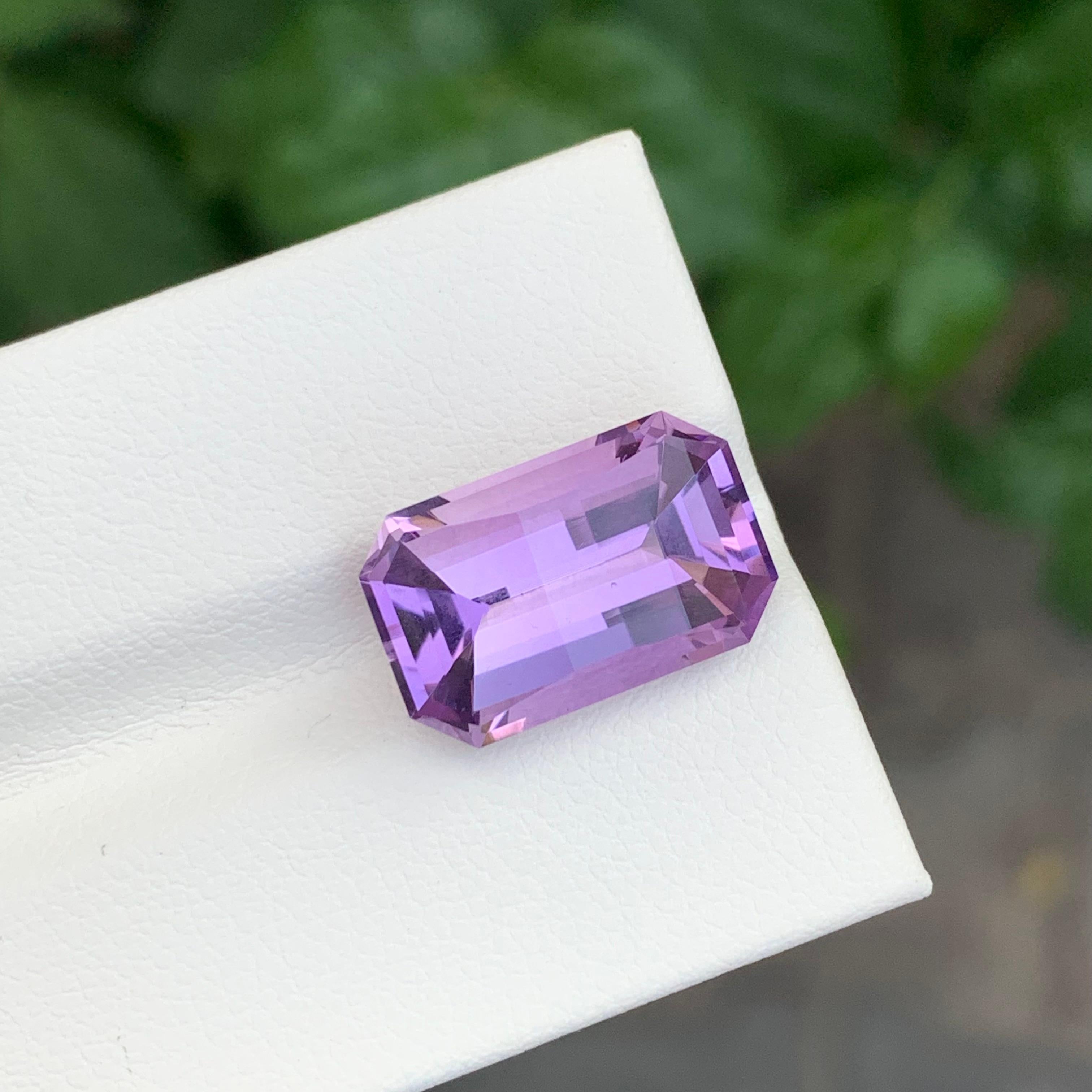 7.55 Karat natürlicher loser Amethyst Smaragd Form Edelstein im Angebot 1