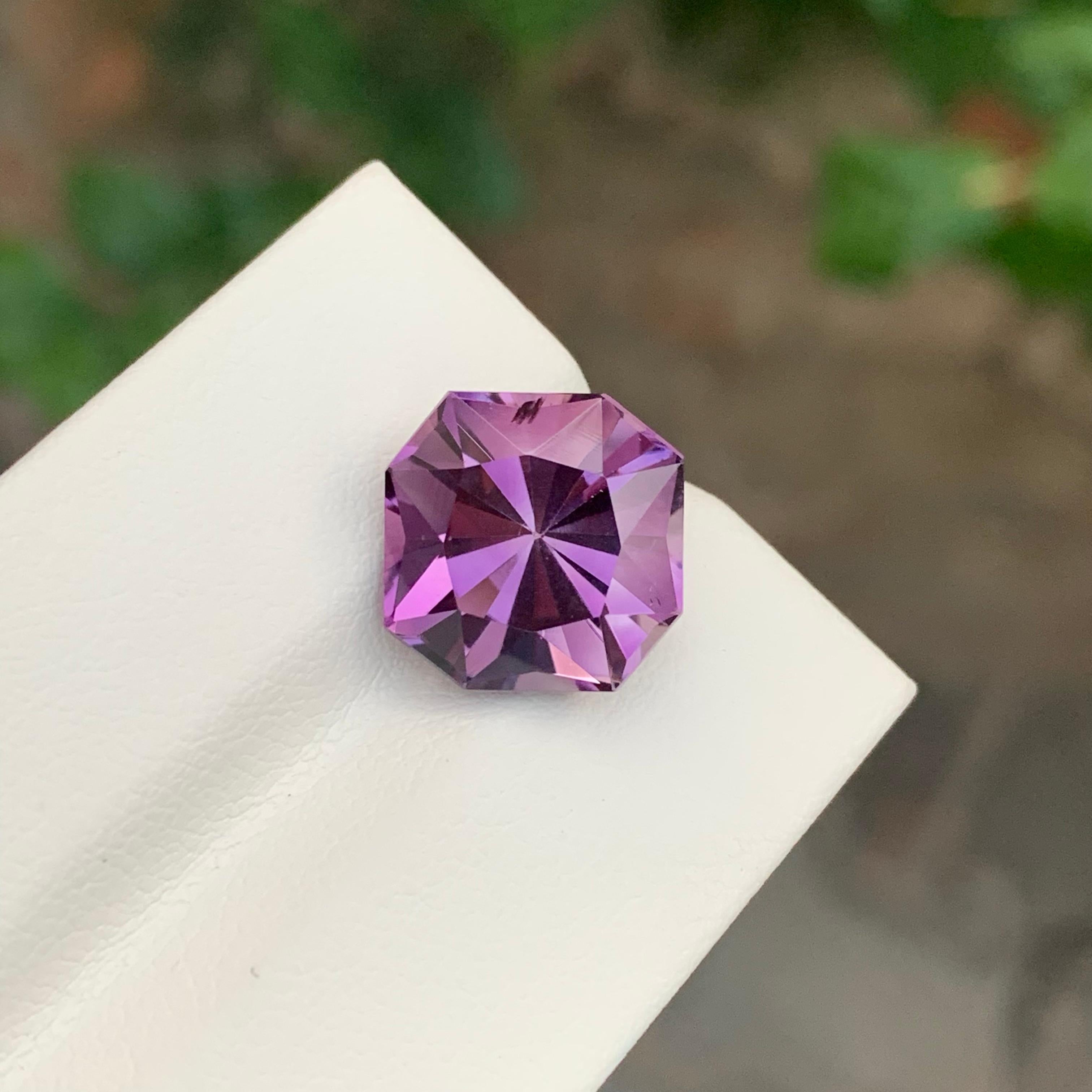 7.55 Carat Natural Loose Amethyst Square Shape Gemstone (Améthyste en vrac de forme carrée) en vente 1