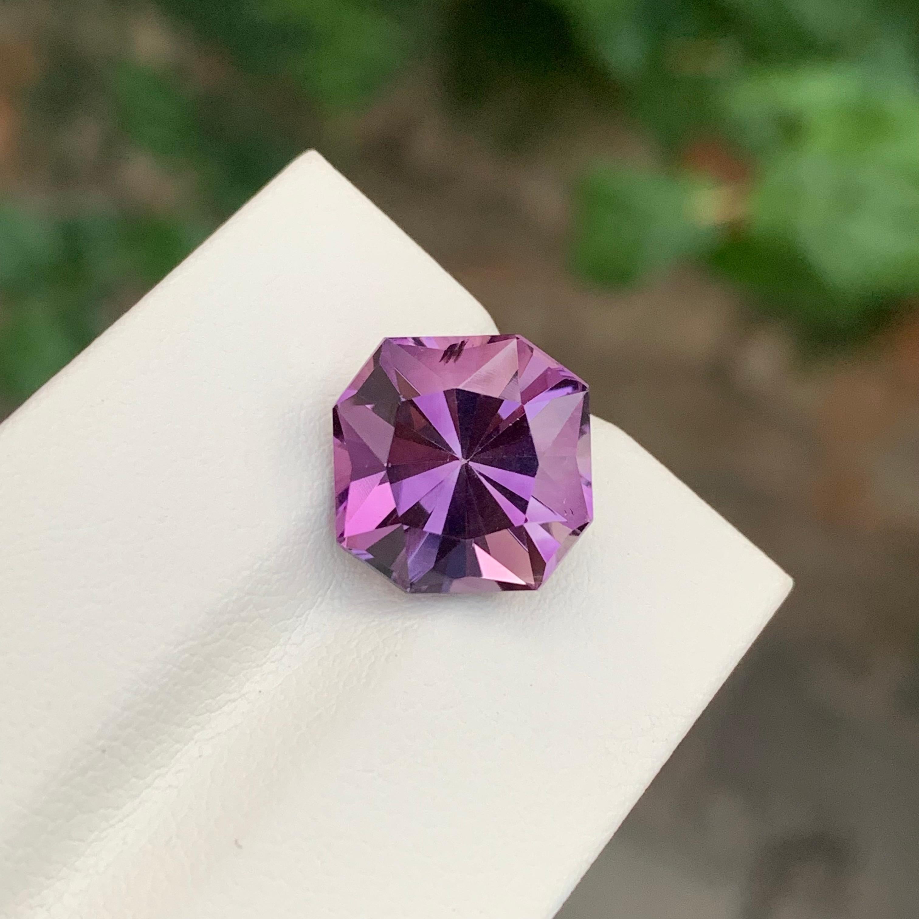 7.55 Carat Natural Loose Amethyst Square Shape Gemstone (Améthyste en vrac de forme carrée) en vente 2