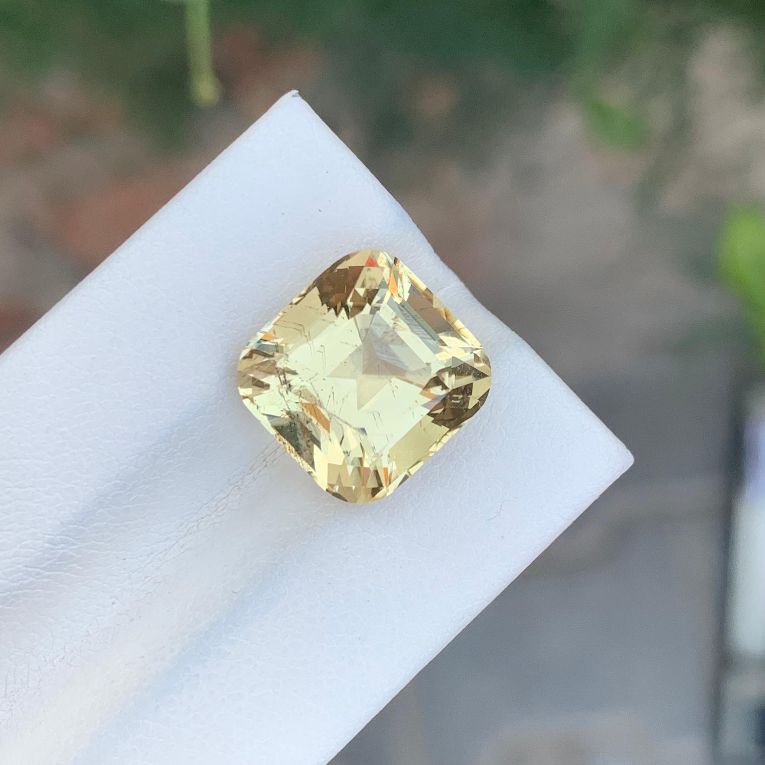 7,55 Carati Nature Scapolite rara sciolta a forma di cuscino Gemma in vendita 6