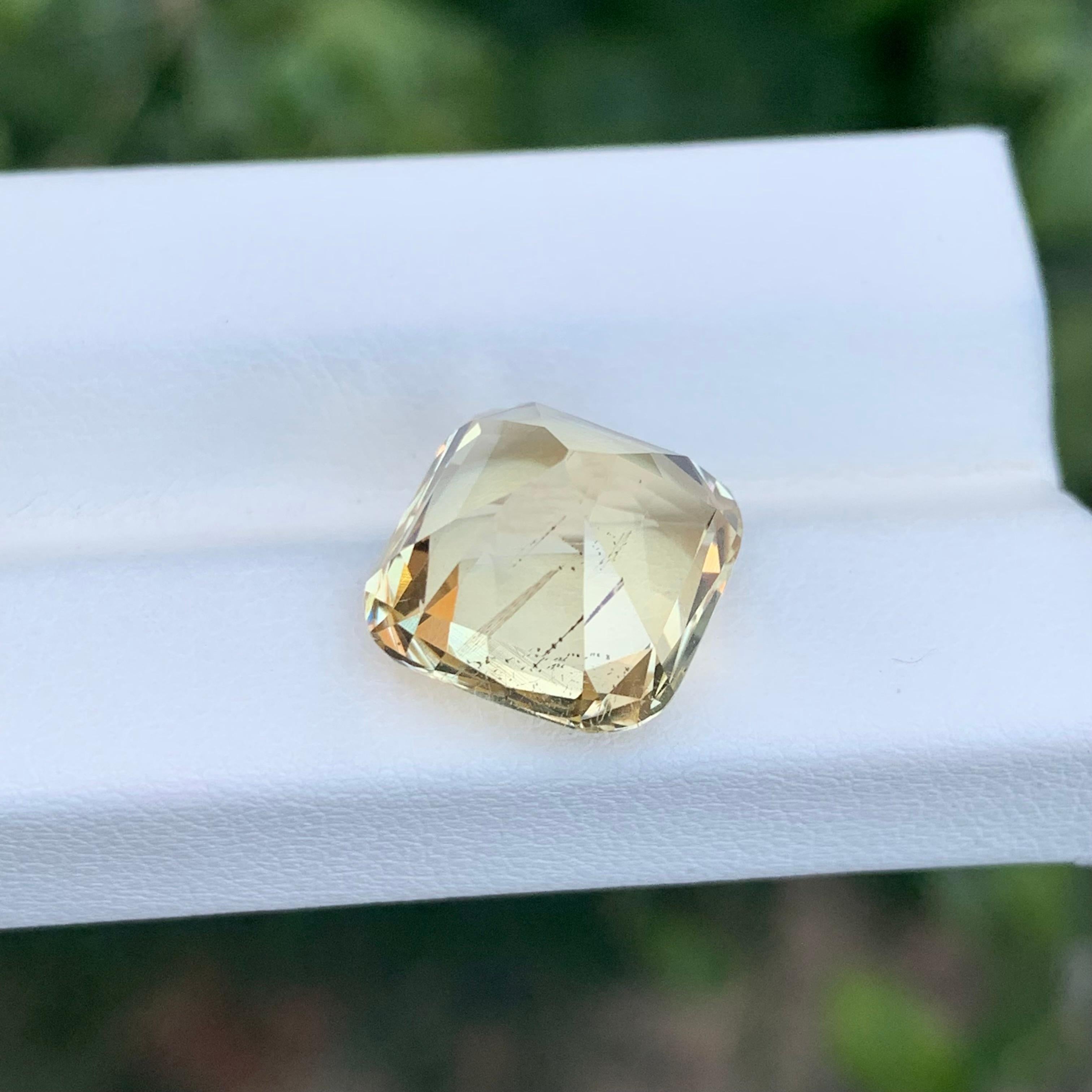 7,55 Carati Nature Scapolite rara sciolta a forma di cuscino Gemma in vendita 7