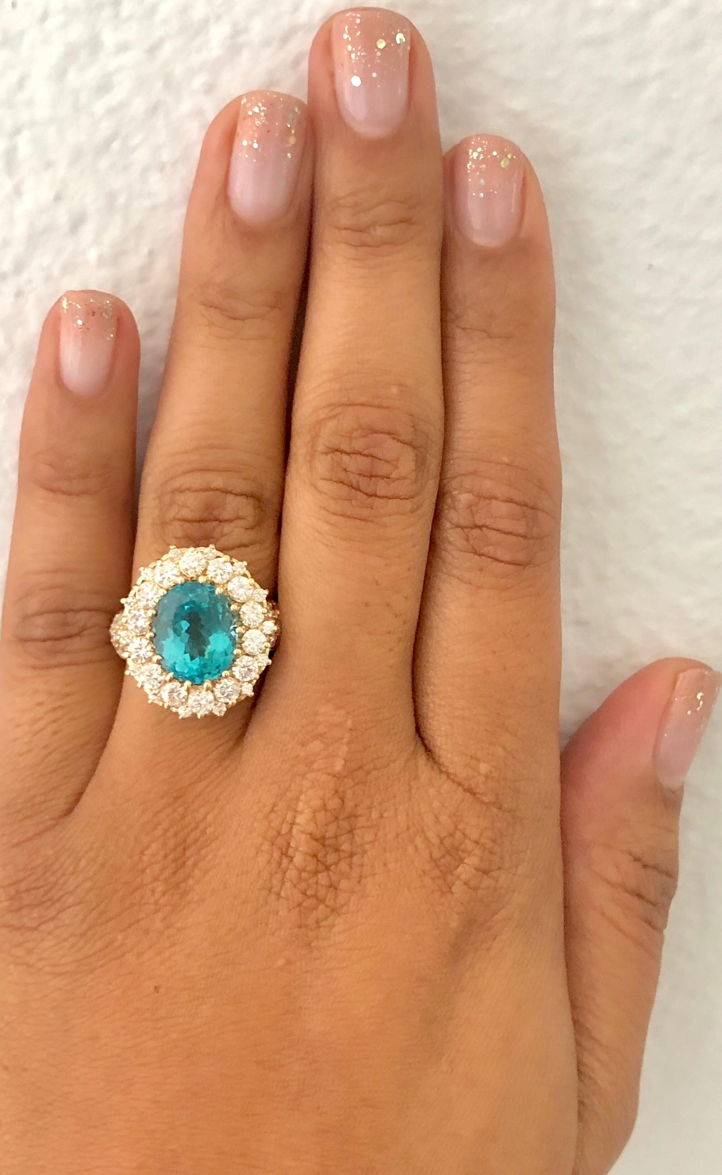 7.55 Carat Oval Cut Apatite Diamond 14 Karat Yellow Gold Ring In New Condition In Los Angeles, CA