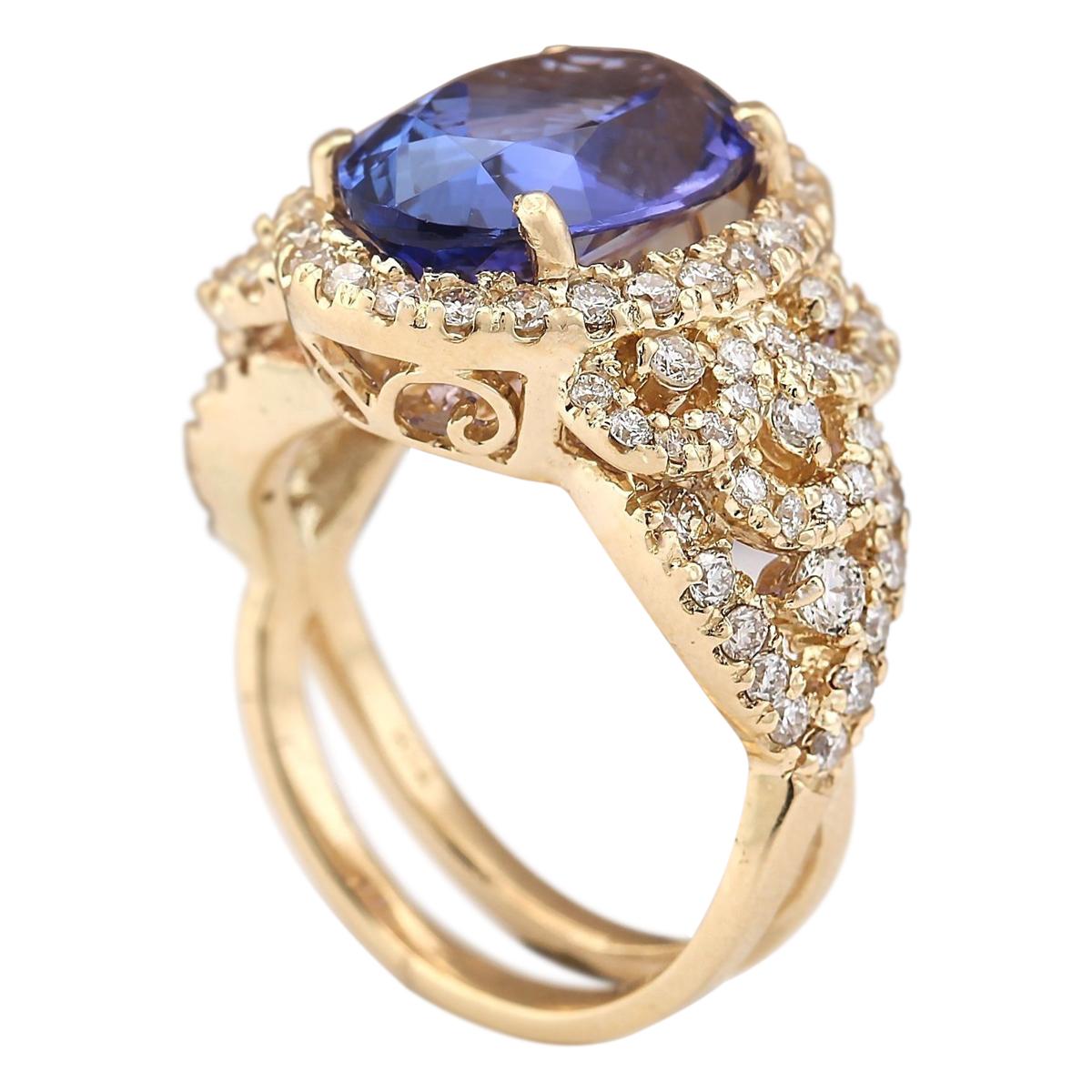 Modern Dazzling Natural Tanzanite Diamond Ring In 14 Karat Yellow Gold  For Sale