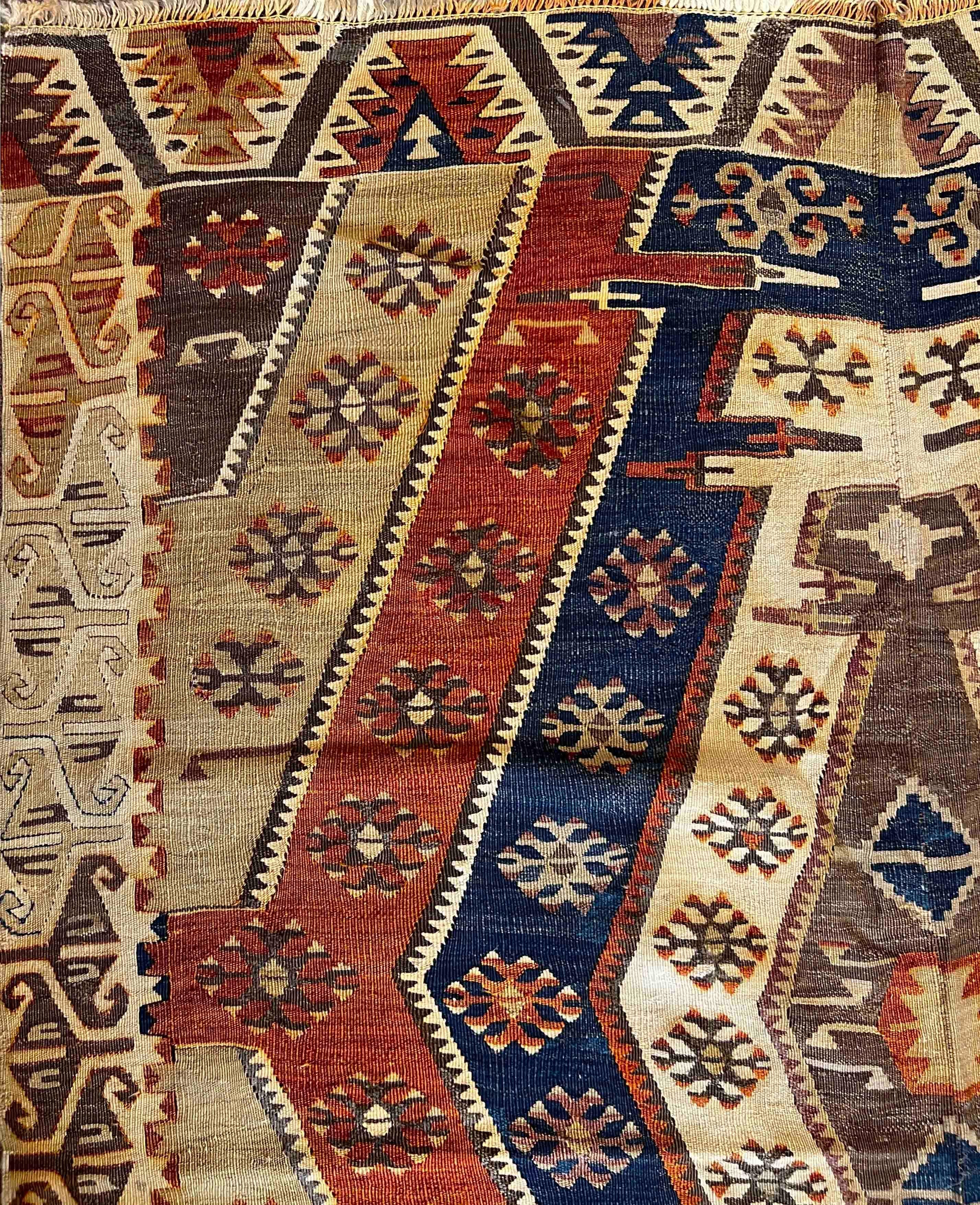 756 - Schöner türkischer Flachteppich oder Kelim aus der Mitte des 19. Jahrhunderts im Angebot 6