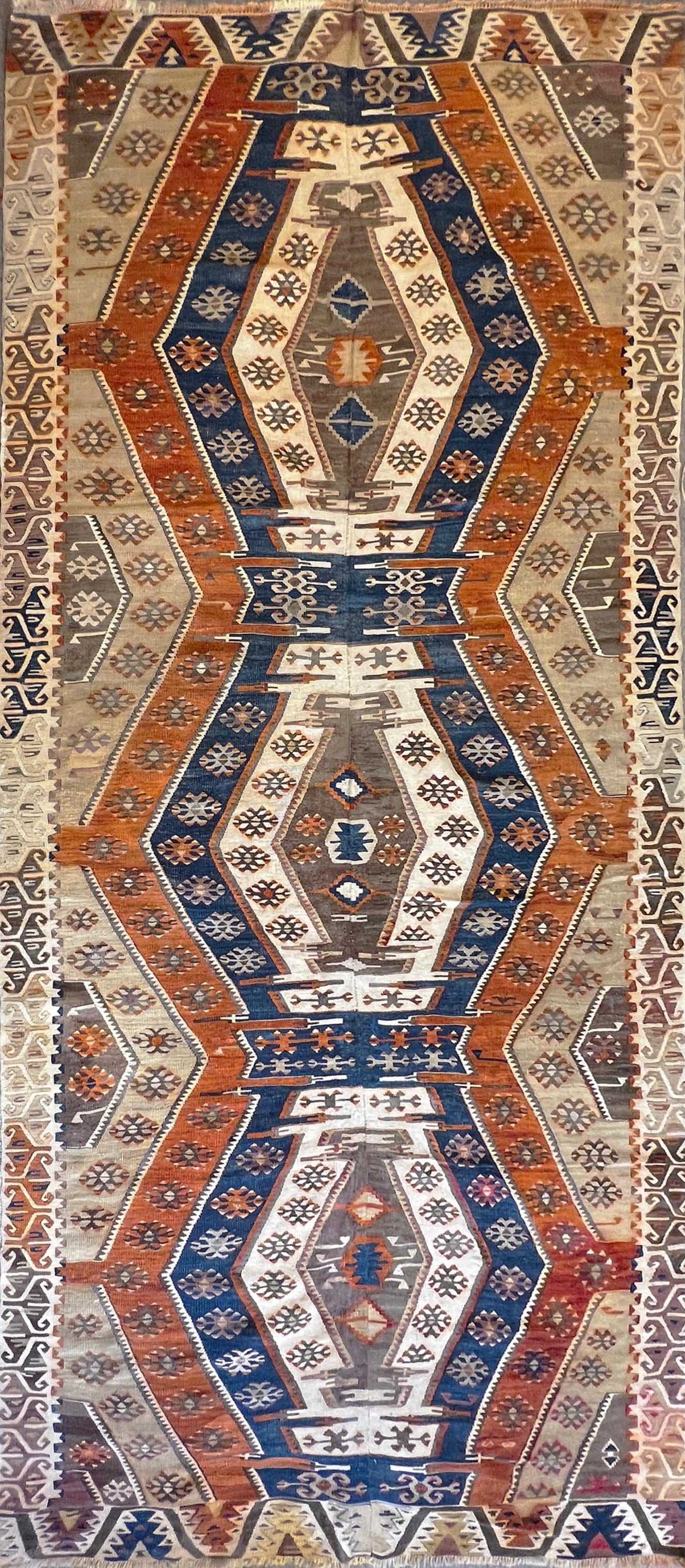 756 - Schöner türkischer Flachteppich oder Kelim aus der Mitte des 19. Jahrhunderts im Angebot